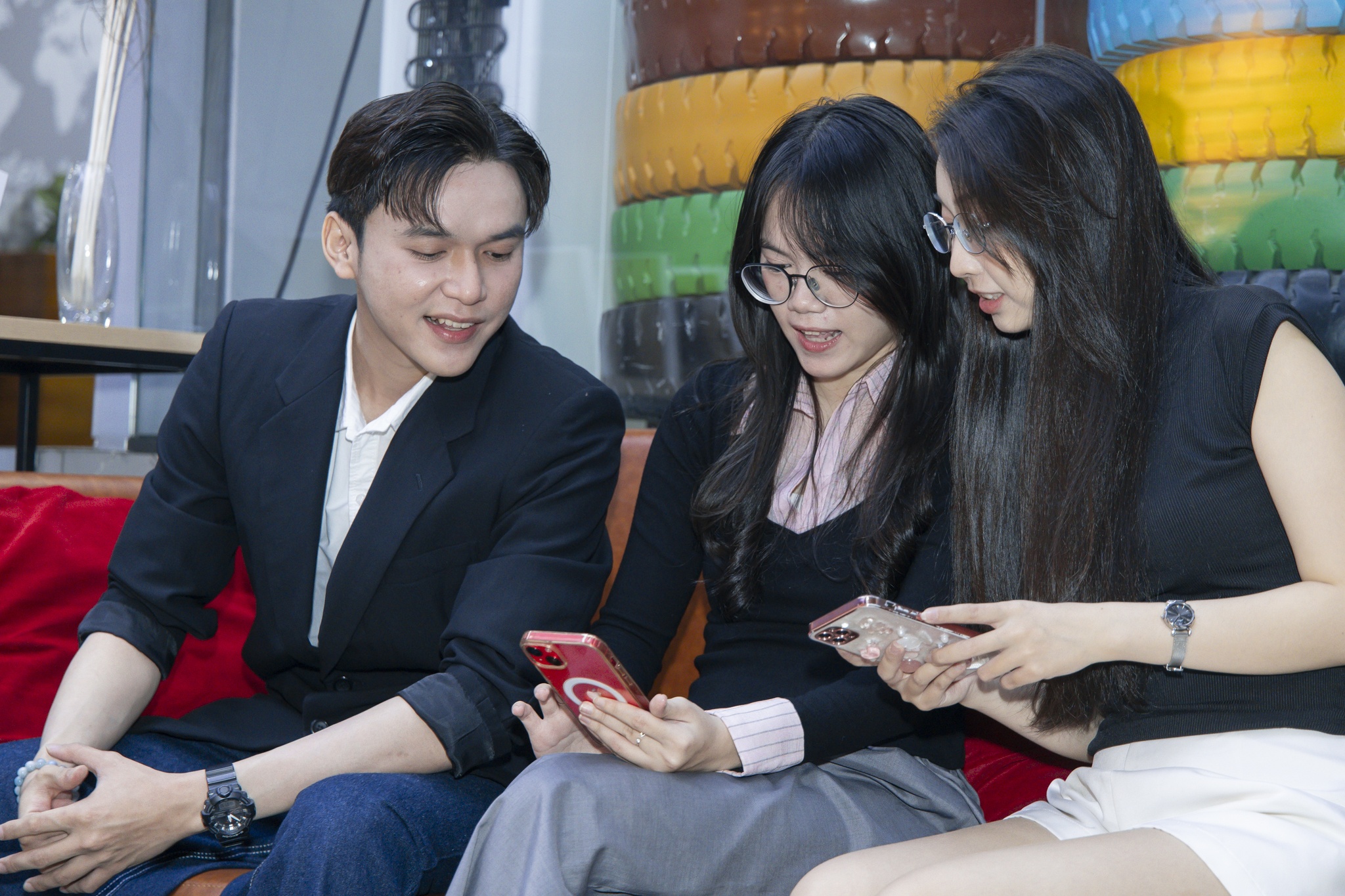 viec lam kinh doanh,  viec lam ban hang,  cong nghe,  AI,  ngoai ngu,  ung tuyen anh 3