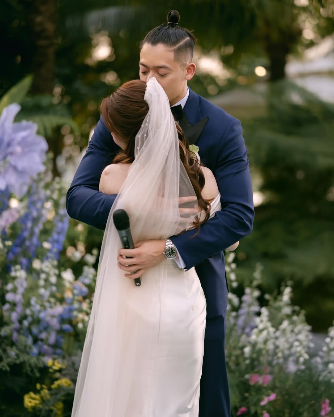 Hải Long Salim, Salim, Long Hạt Nhài, Pam, cưới Salim, Quang Đạt Hà Trúc, Lê Hà Trúc, cơ trưởng Quang Đạt, Trí Thịt Bòa ảnh 10 Hai Long Salim, Salim, Long Hat Nhai, Pam, cuoi Salim, Quang Dat Ha Truc, Le Ha Truc, co truong Quang Dat, Tri Thit Boa anh 10