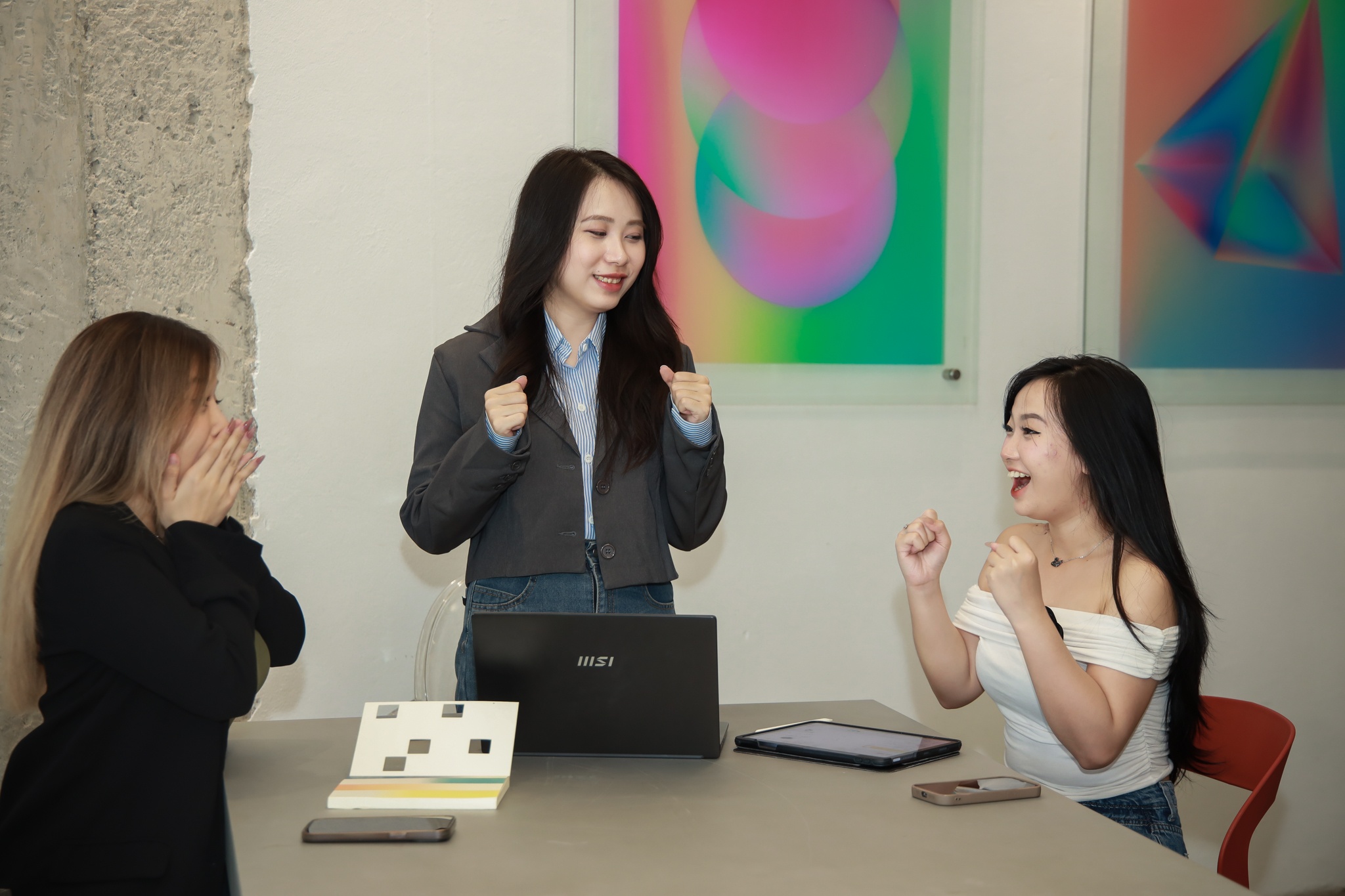 AI trong doanh nghiệp,  ứng dụng AI,  đào tạo AI, AI hỗ trợ công việc, bảo mật dữ liệu AI,  AI cho nhân sự,  kỹ năng AI,  AI tại Việt Nam, không thay thế con người, doanh nghiệp ứng dụng AI, hiệu suất làm việc, công cụ AI phổ biến,  ChatGPT trong công việc, AI và chuyển đổi số,  xu hướng AI 2025 ảnh 4 AI trong doanh nghiep,  ung dung AI,  dao tao AI, AI ho tro cong viec, bao mat du lieu AI,  AI cho nhan su,  ky nang AI,  AI tai Viet Nam, khong thay the con nguoi, doanh nghiep ung dung AI, hieu suat lam viec, cong cu AI pho bien,  ChatGPT trong cong viec, AI va chuyen doi so,  xu huong AI 2025 anh 4