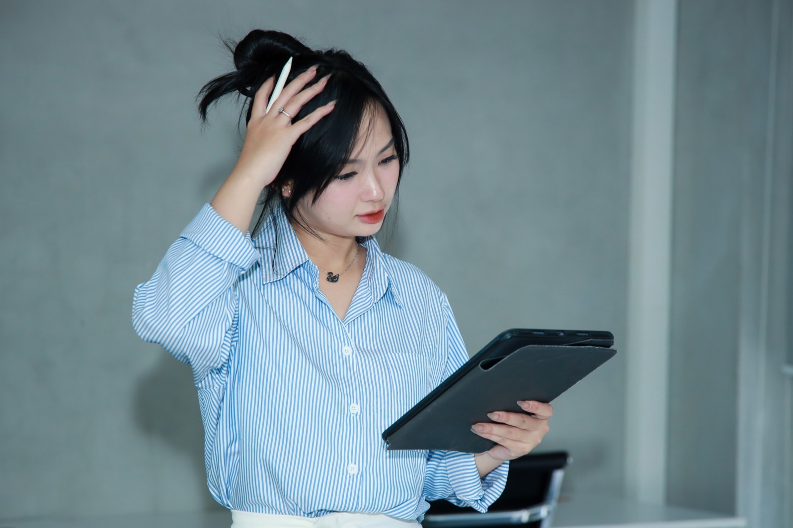 Nhan su TP.HCM gap 'tai nan nghe nghiep' voi AI hinh anh