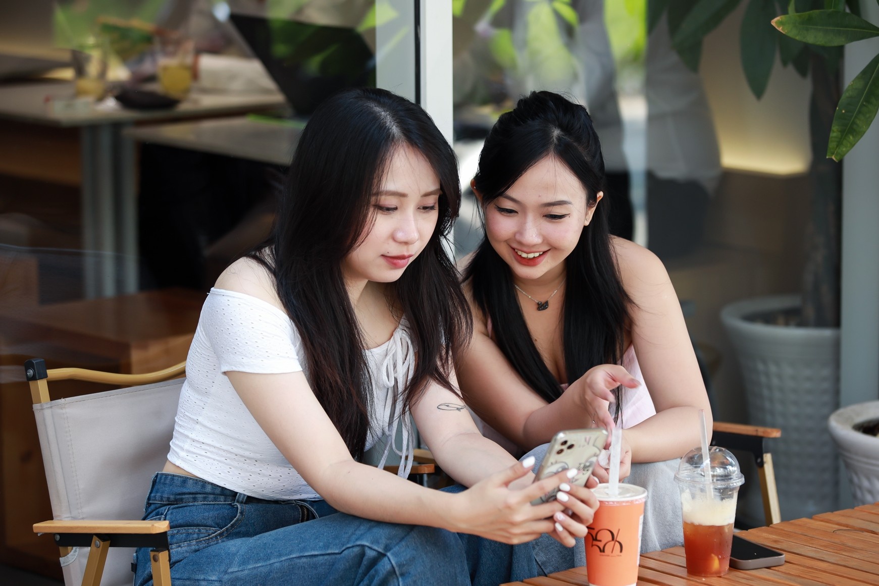 Chua day 30 tuoi, nguoi tre TP.HCM 'xuong tien' mua can nha dau tien hinh anh