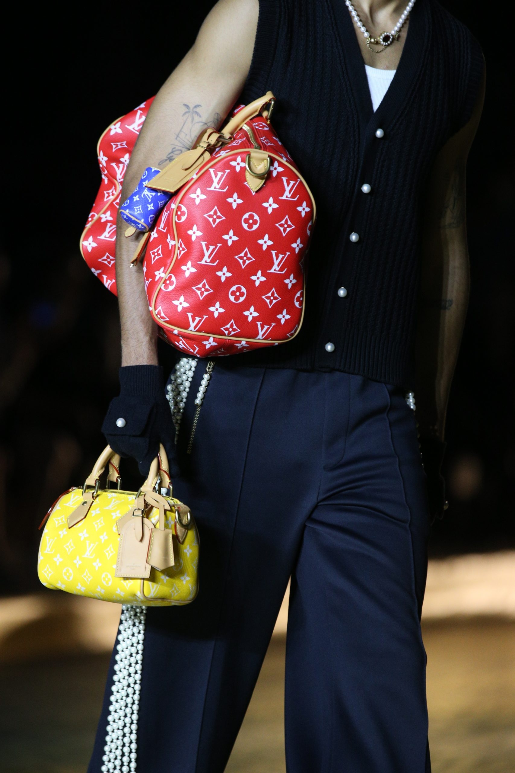 LOUIS_VUITTON_MENS_SPRING_SUMMER_2024_RUNWAY_DETAILS_17_scaled.jpg