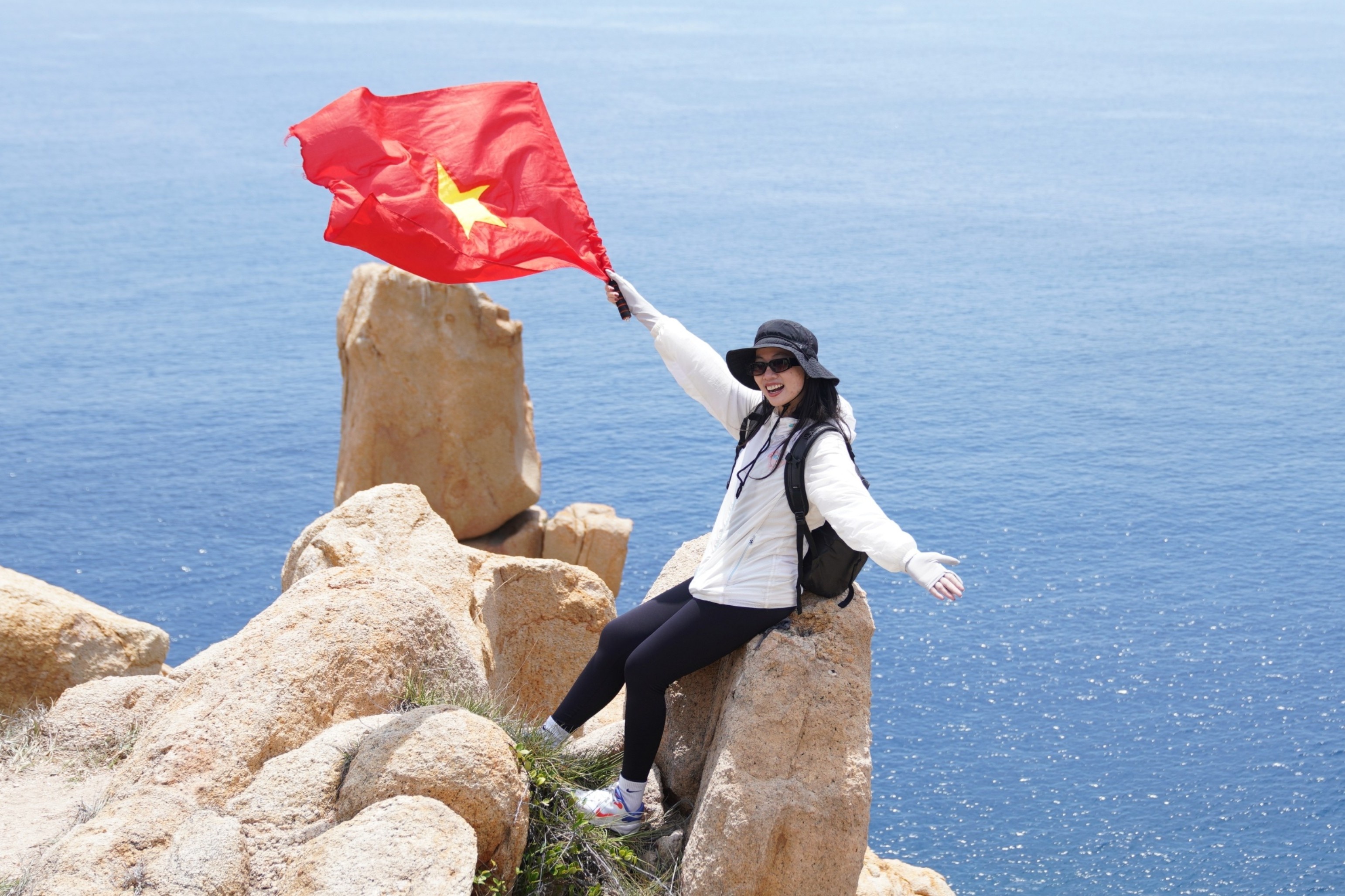 Xu huong team building 2025: Nghi duong bien, trekking 'len ngoi' hinh anh