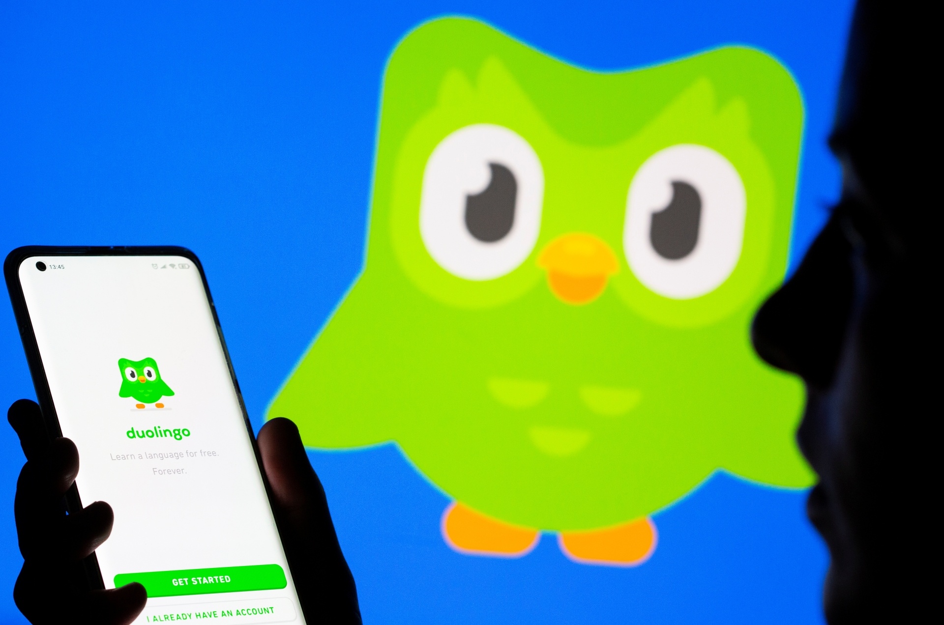 Klarna, AI thay nguoi, Klarna tuyen lai, CEO Klarna, hoi han vi AI, sa thai nhan vien, AI tao sinh, chat luong dich vu, doanh nghiep dung AI, cat giam nhan su, AI thay con nguoi, tac dong AI, thi truong lao dong, AI va con nguoi, xu huong AI, AI trong cong viec, AI o cong ty, cong nghe AI, OpenAI, Klarna AI anh 2