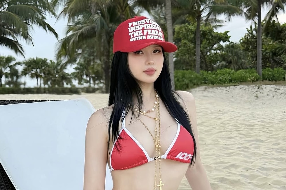 Bikini he cua Tam Tit, Han Hang hinh anh