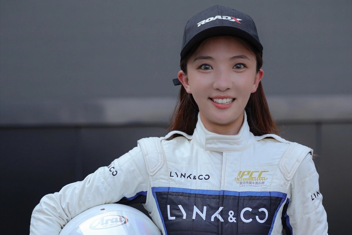 Nu tay dua F1 dau tien cua Trung Quoc hinh anh