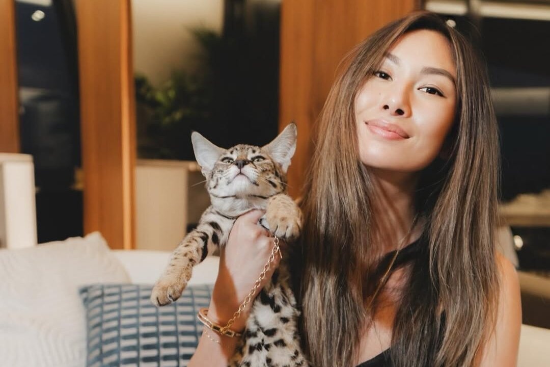 Nu ty phu tu than tre nhat van lai Honda Civic cu, mua quan ao re hinh anh