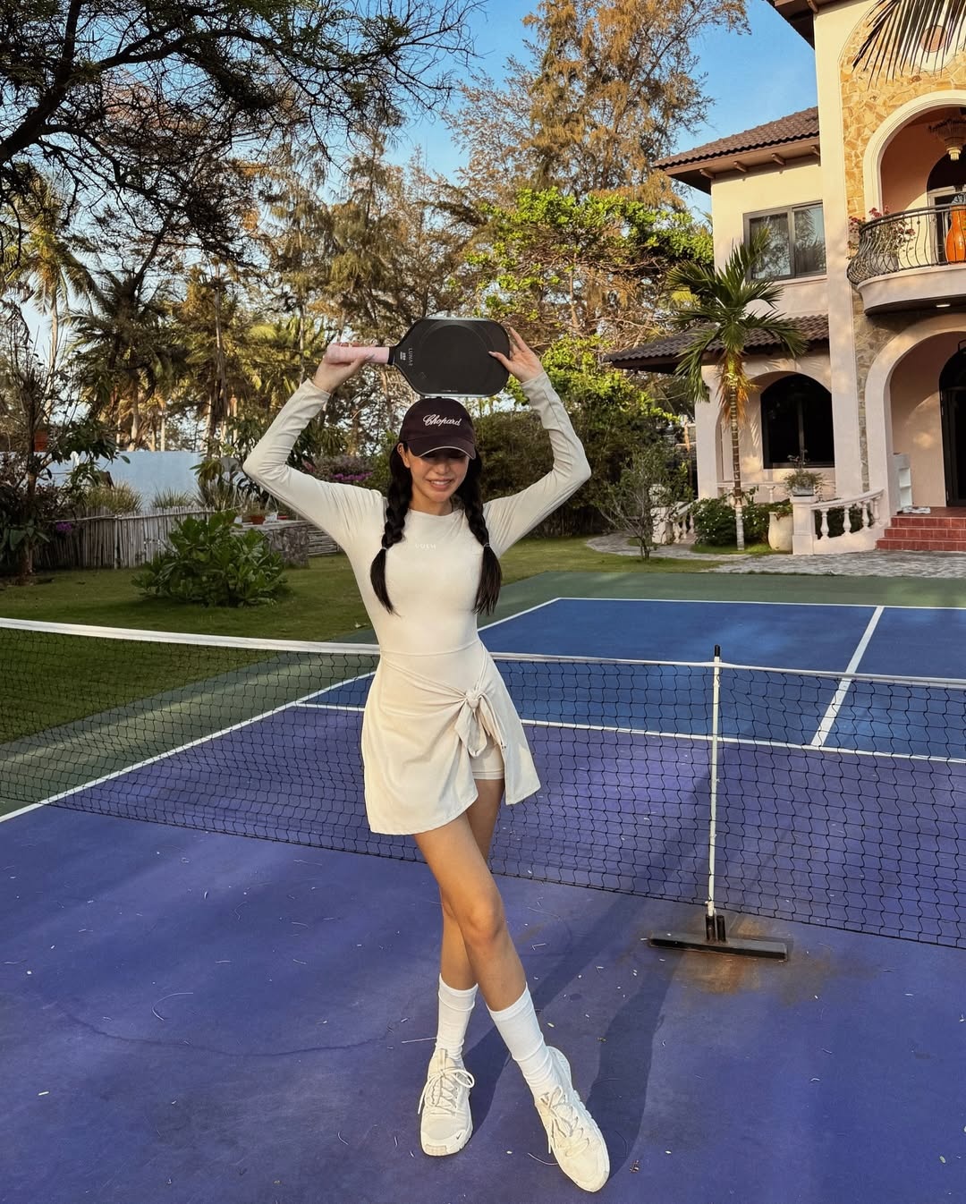 Hot girl Việt đua nhau khoe thời trang chơi pickleball sành điệu