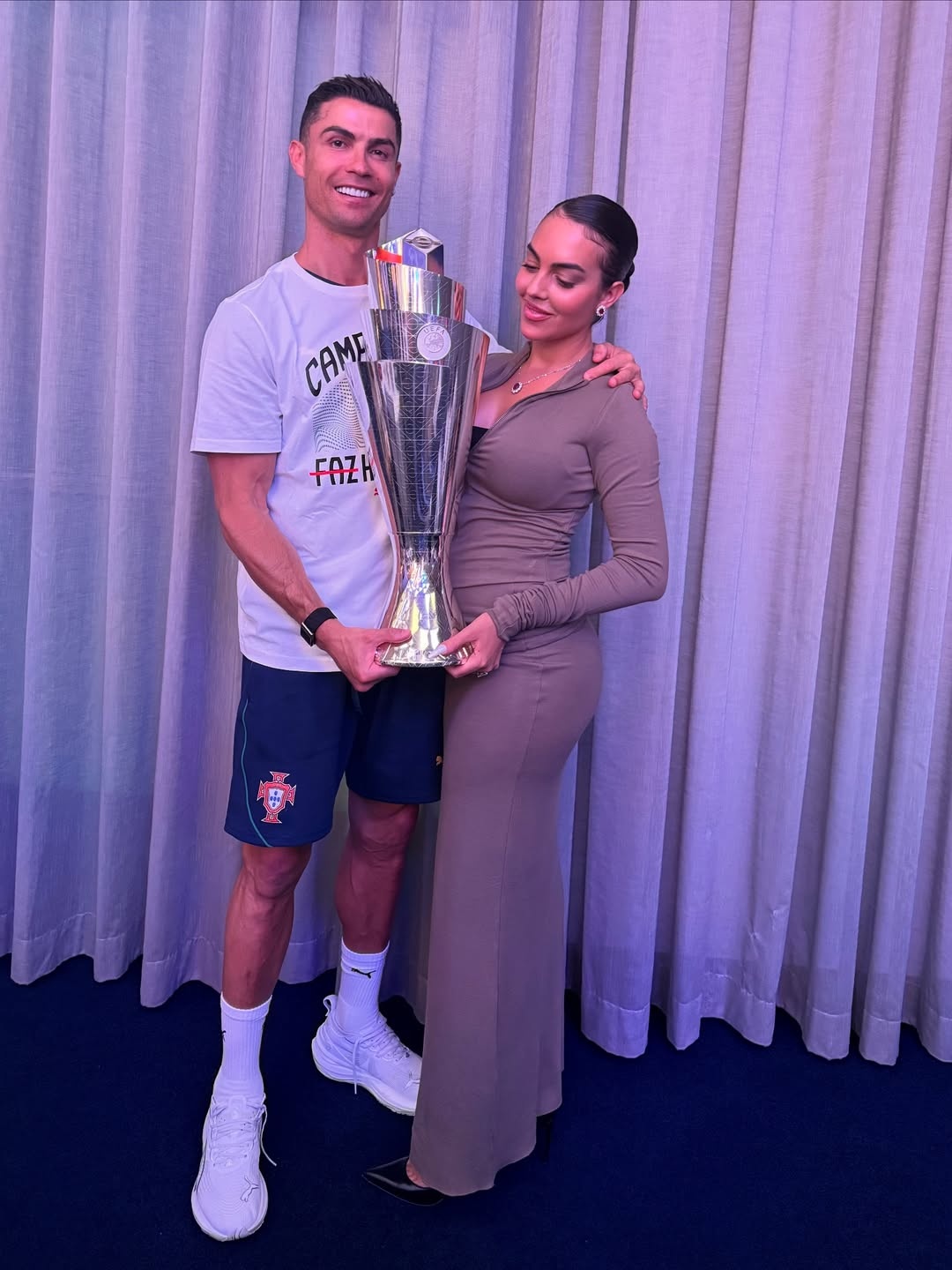Ronaldo,  CR7,  ban gai Ronaldo,  Georgina Rodriguez,  Hermes,  Hermes Birkin,  YouTuber anh 1