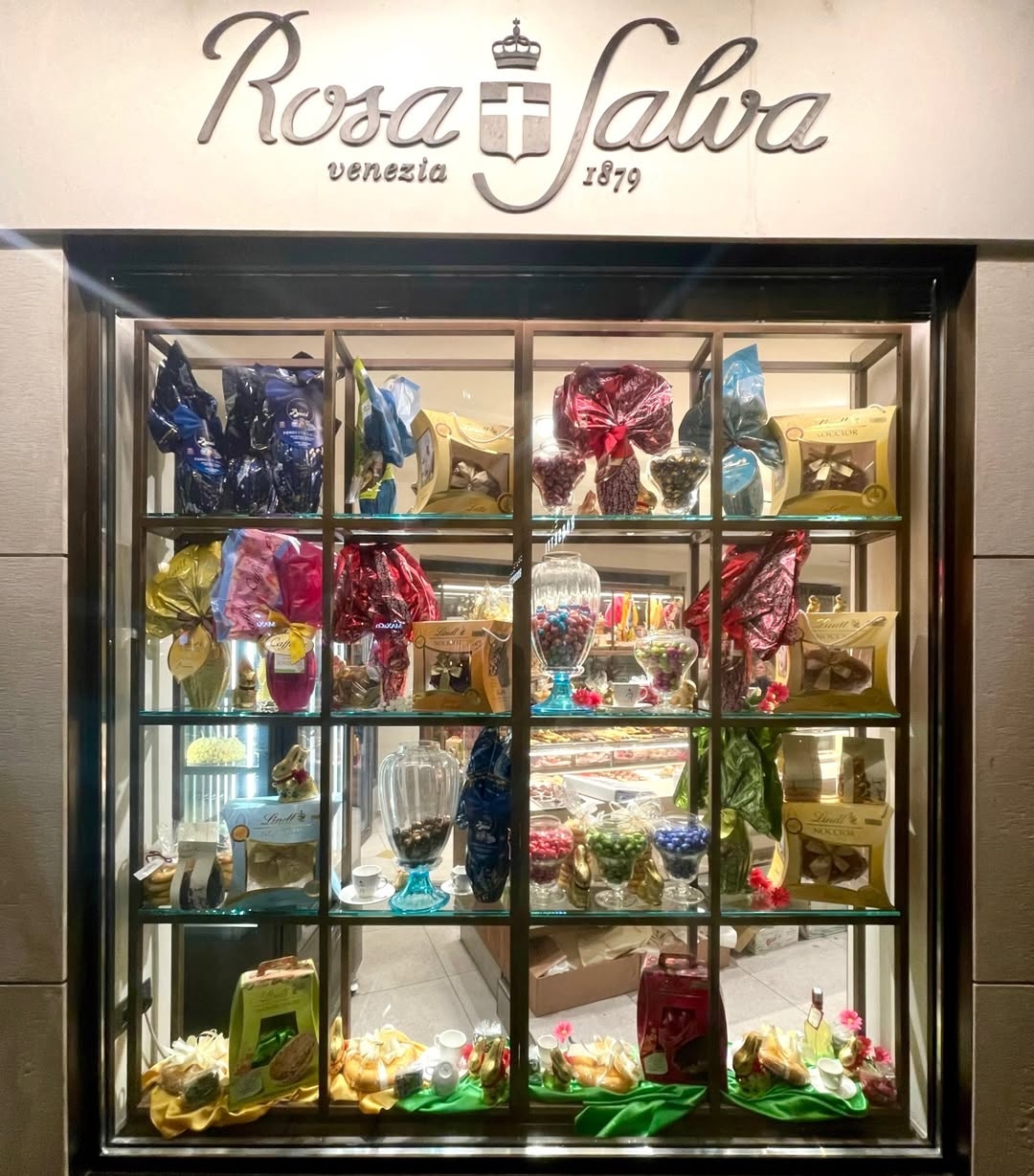 Jeff Bezos,  Lauren Sanchez,  ban gai Jeff Bezos,  ty phu Jeff Bezos,  dam cuoi Jeff Bezos,  Venice,  Italy anh 5