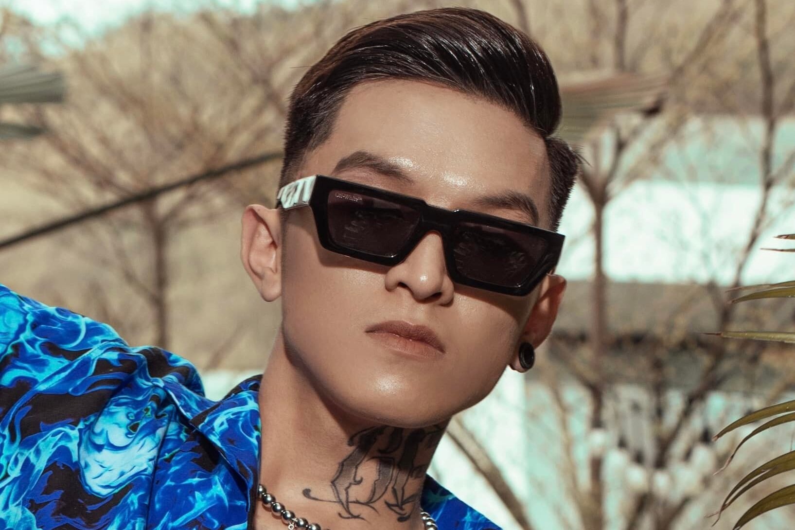 'Thoi trang boy pho' gay tranh cai cua Binh Gold hinh anh