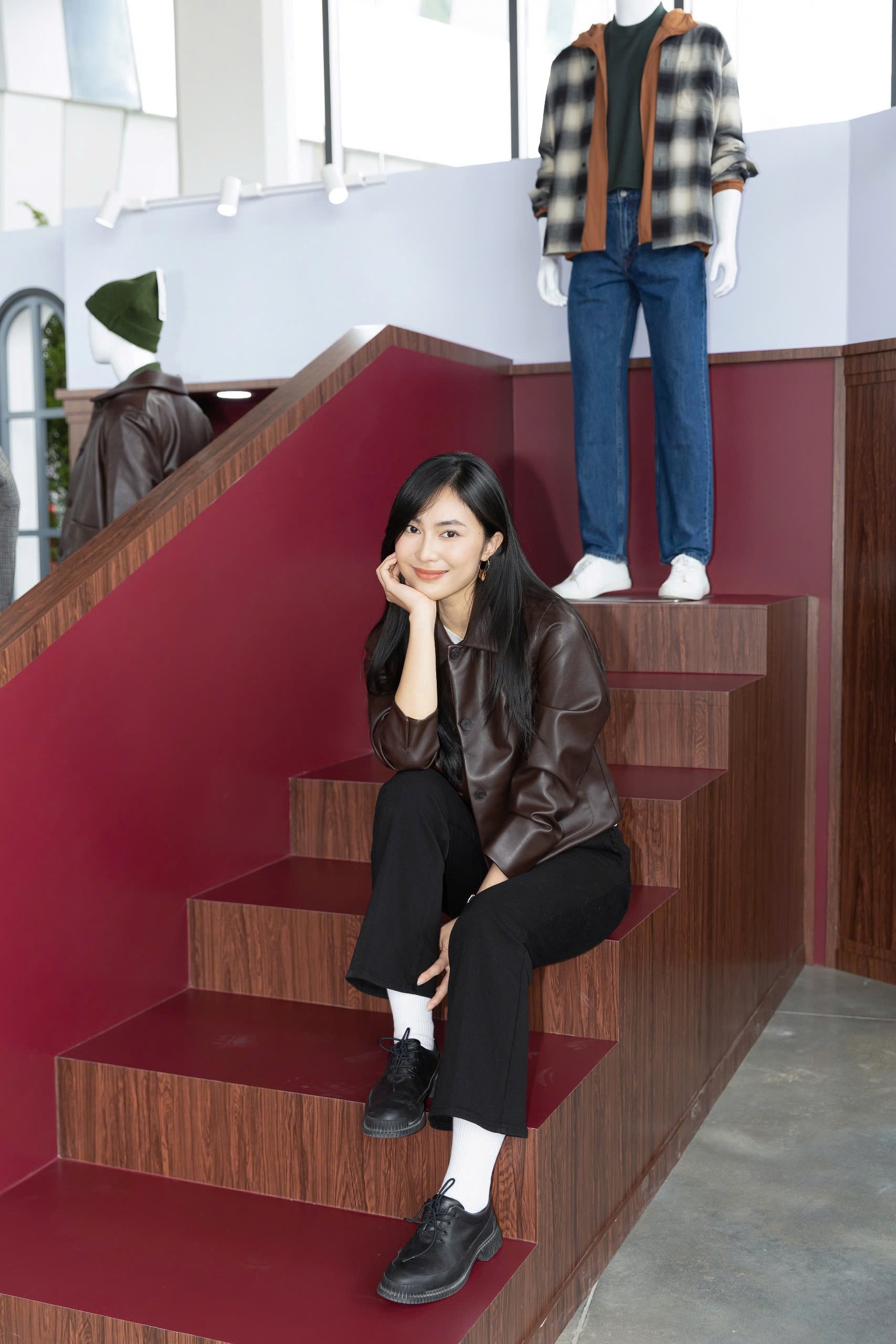 Ivy League,  New Preppy,  Revisiting Classic,  Uniqlo,  Uniqlo Thu/Dong 2025 anh 3