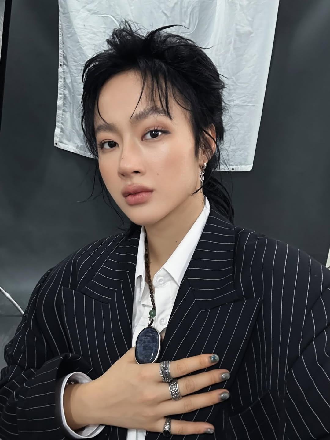 Angela Phuong Trinh,  To La Loc,  queer bait,  LGBT anh 1
