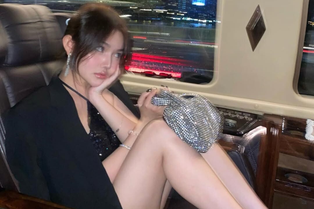 Cuoc song xa hoa cua 'rich kid mien Tay' sinh nam 2001 hinh anh