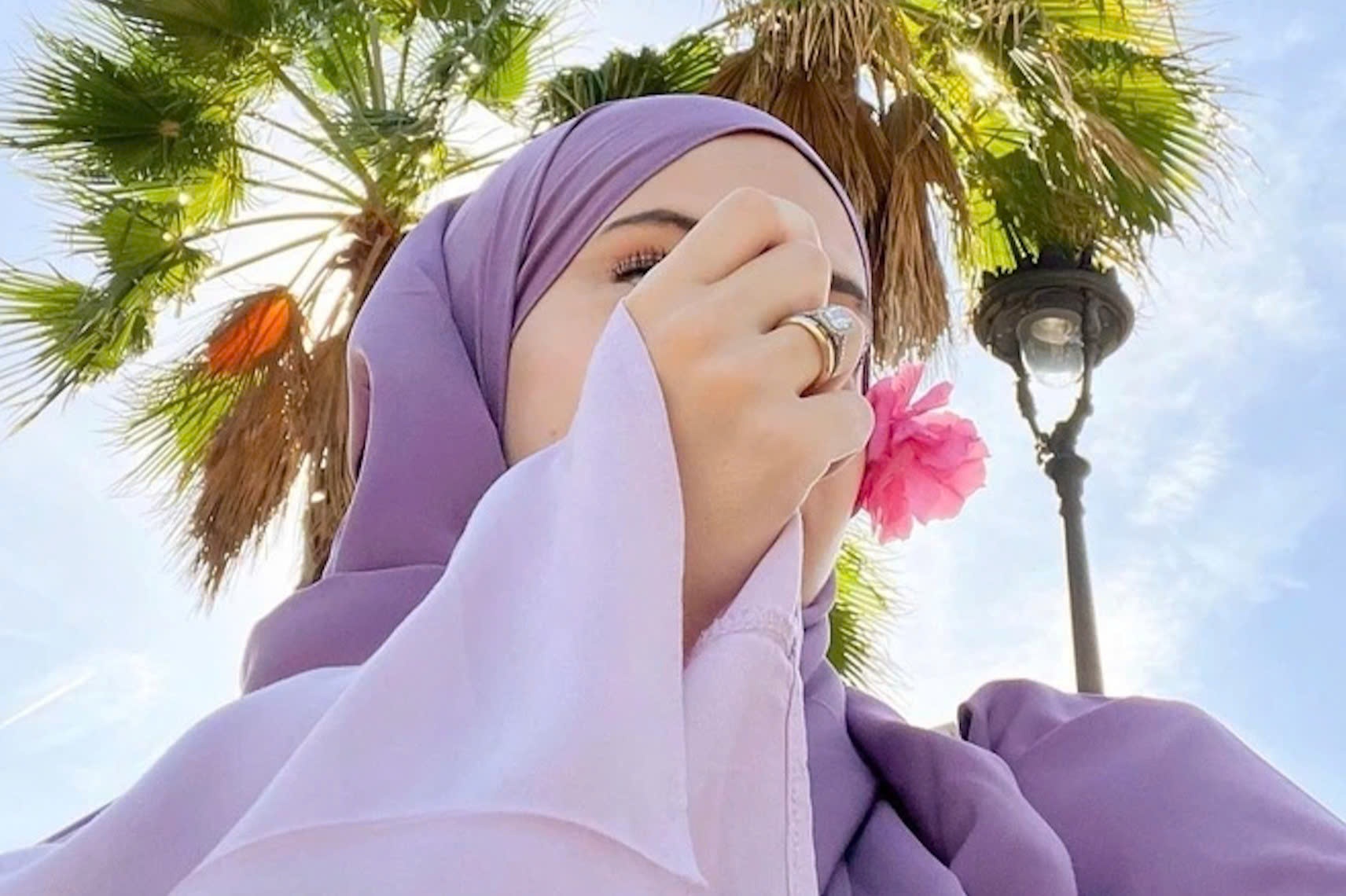 Bong hong bi an dung sau 'Qua bong vang' Dembele hinh anh