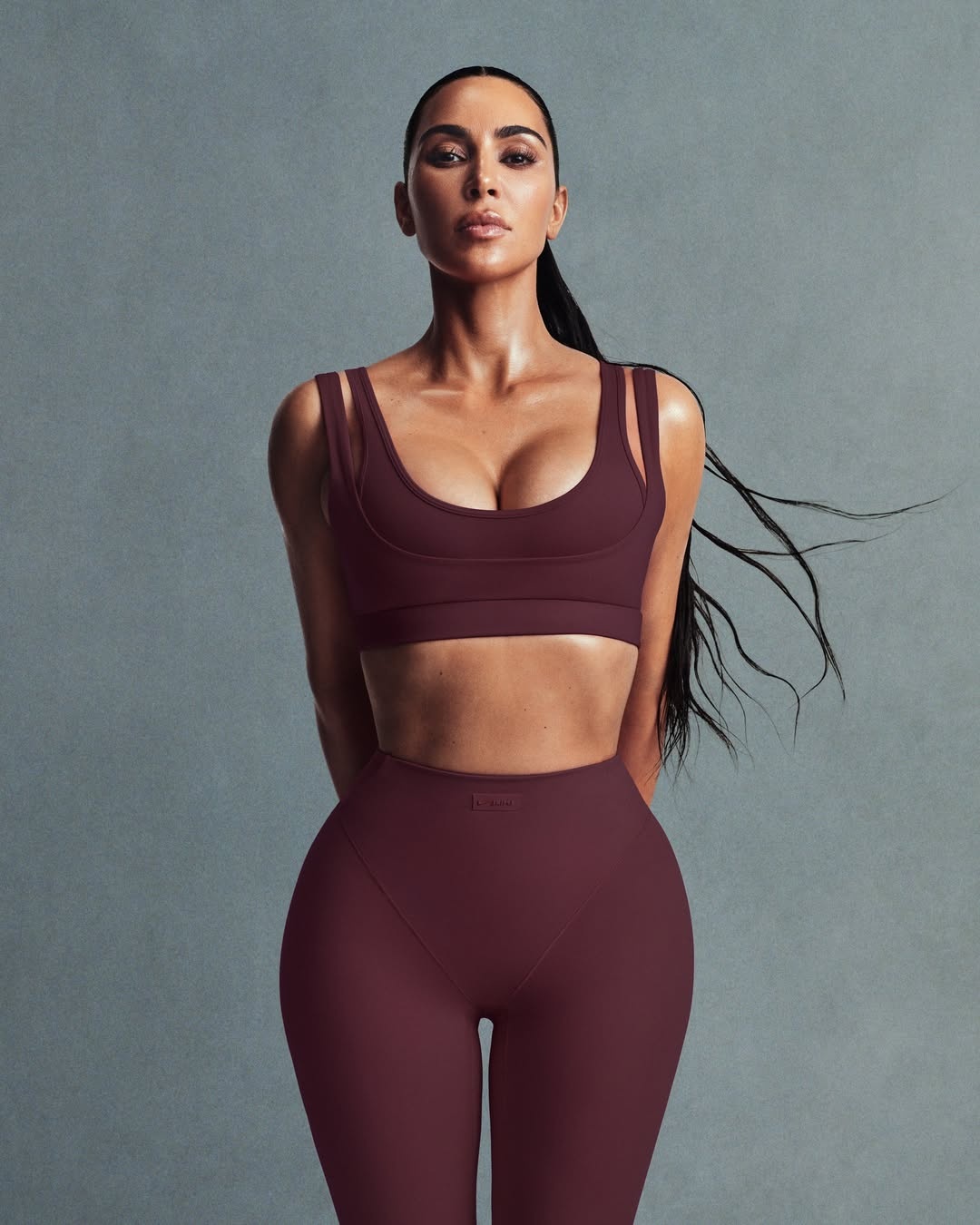 Kim Kardashian,  Nike,  Nike Skims,  Skims anh 1