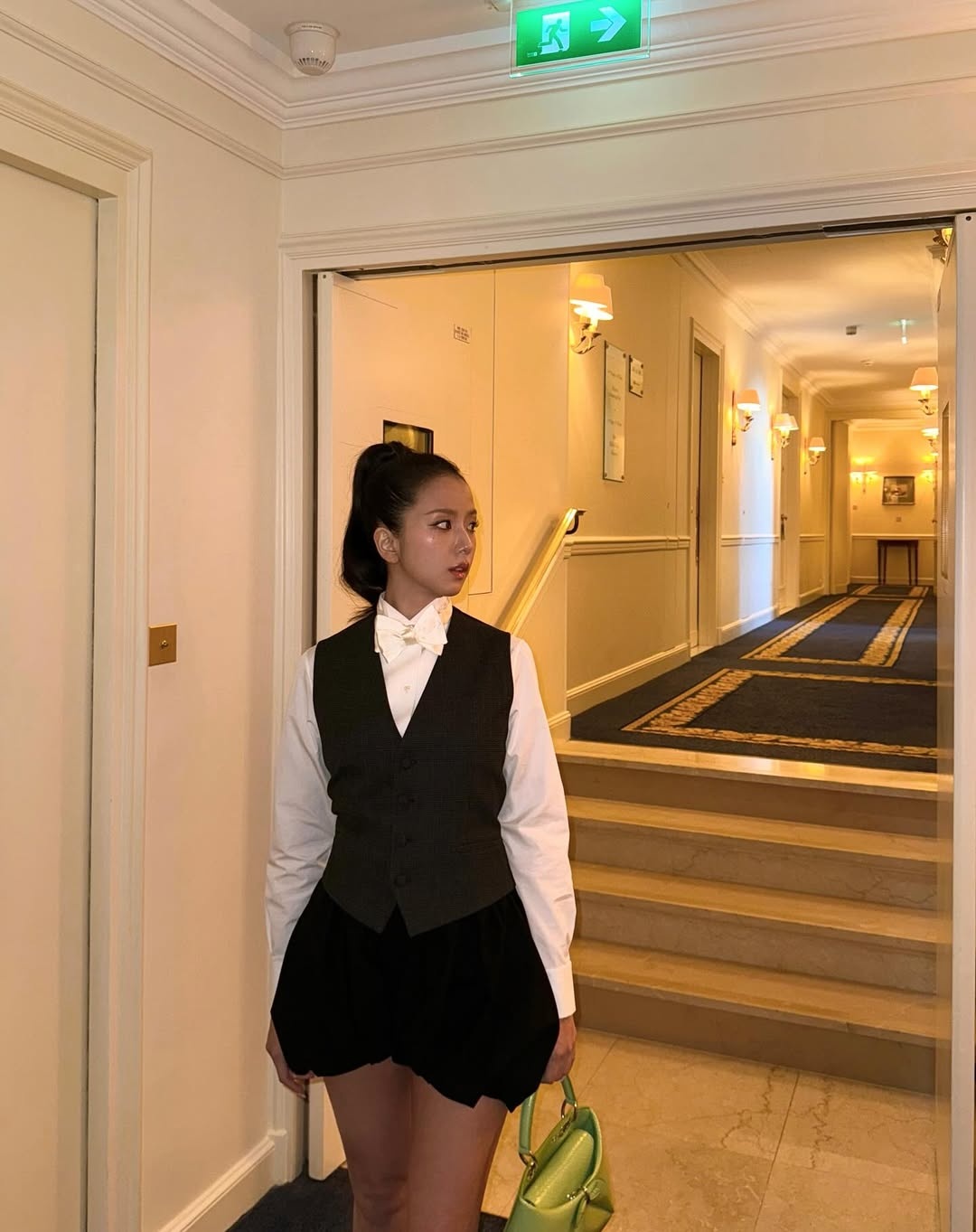 Jisoo,  Jisoo Dior,  BlackPink,  Lisa,  Rose,  YSL,  Louis Vuitton anh 1