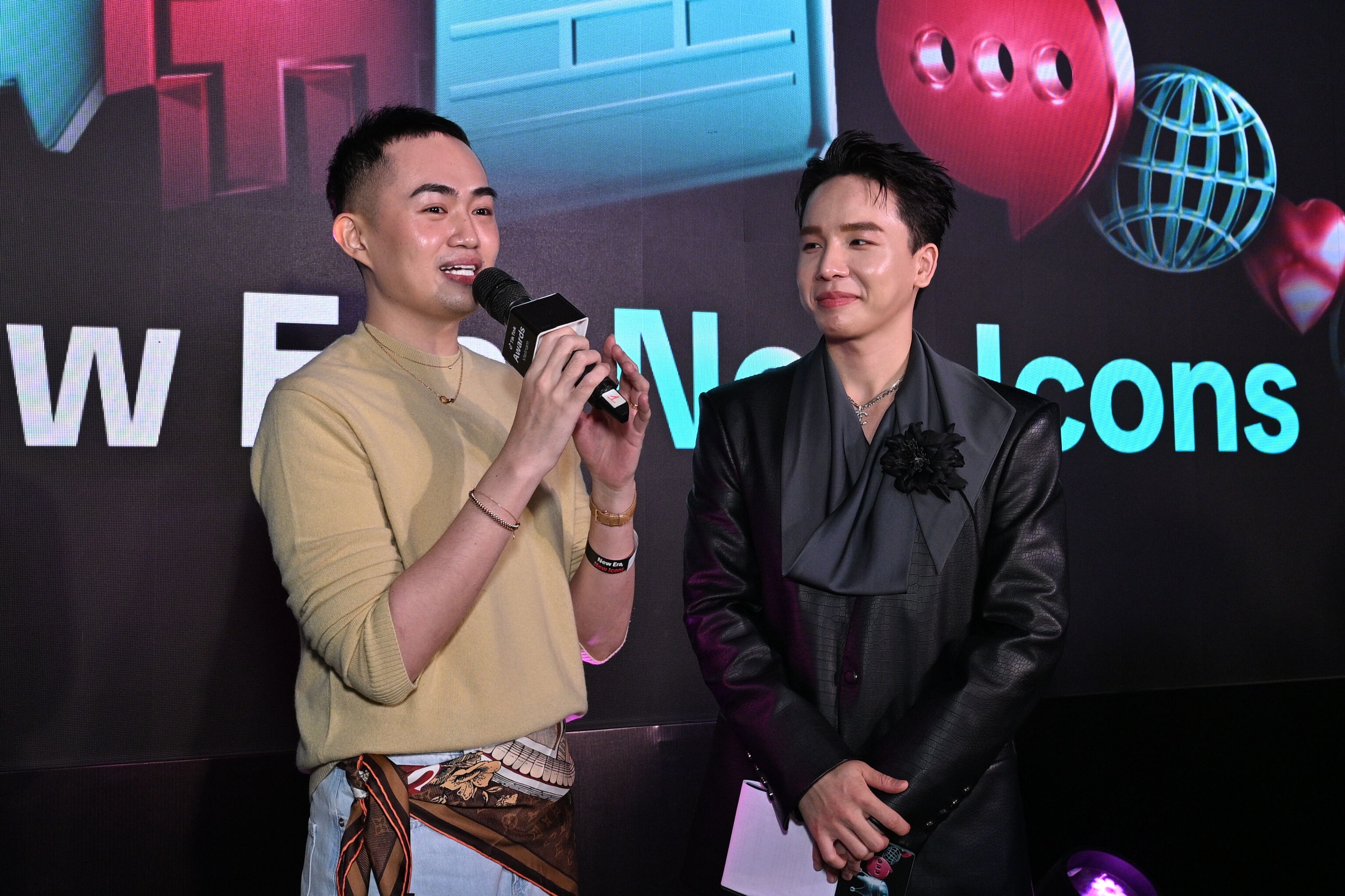 Tina Thao Thi: 'Me ban ca, toi lon len o cho' hinh anh