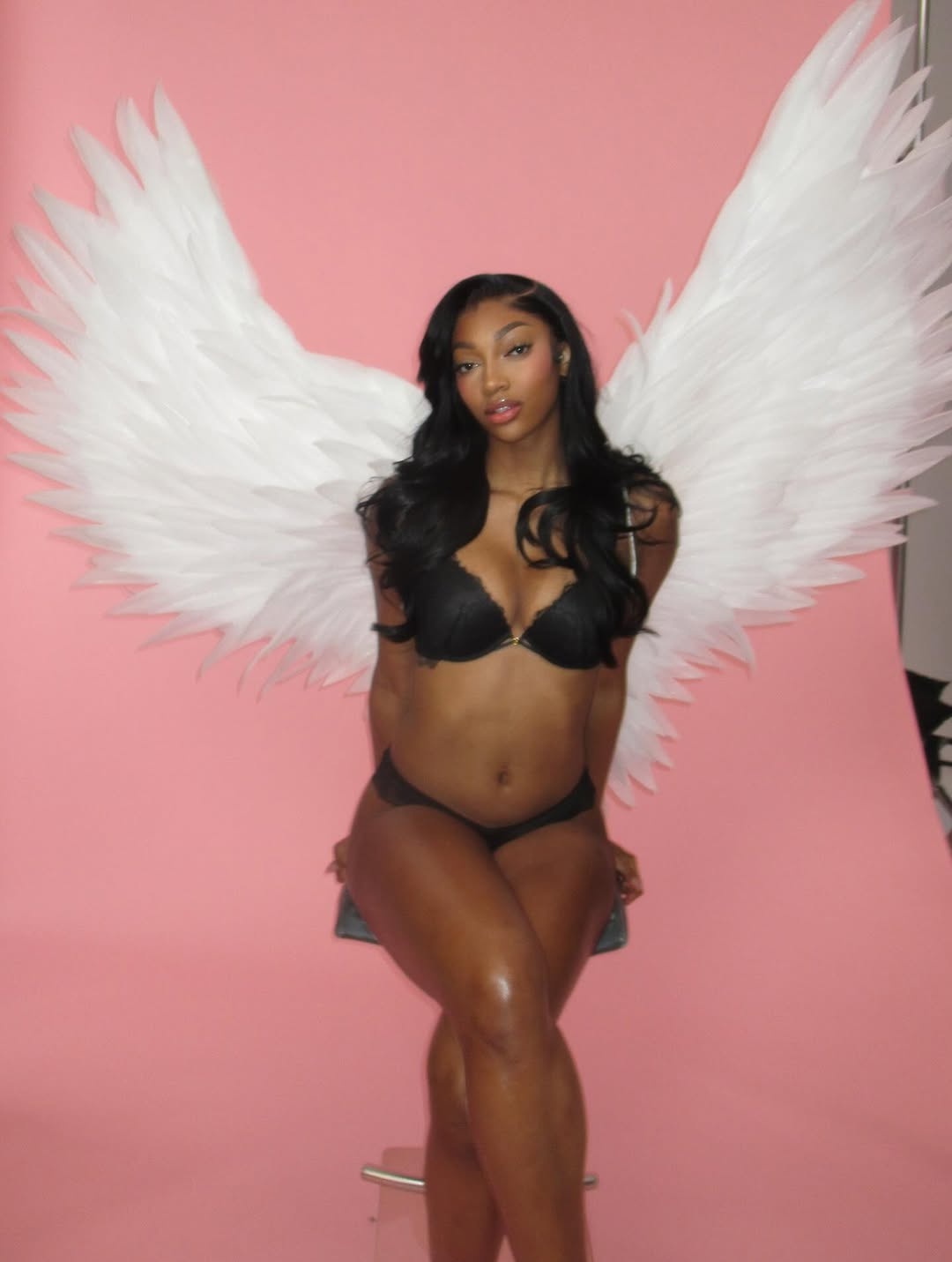 Victoria’s Secret,  Angel Reese,  nguoi mau noi y,  noi y anh 1