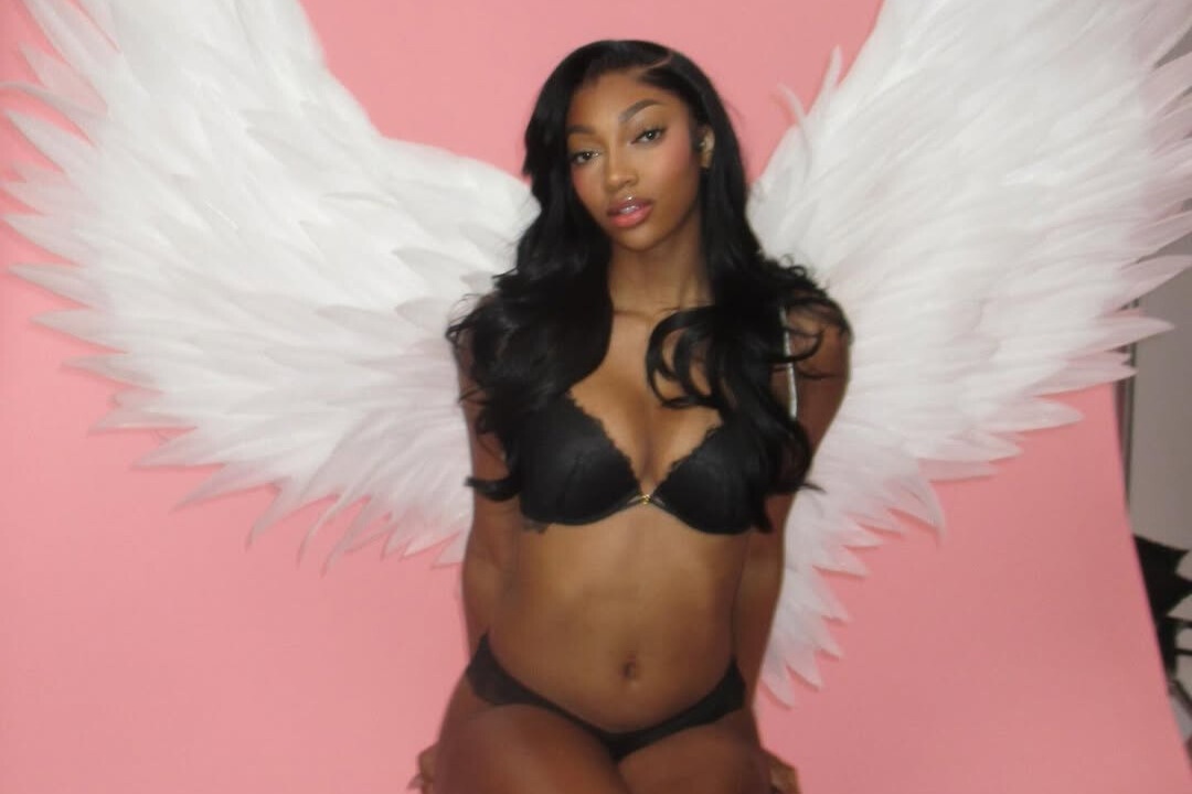 Mot 'thien than noi y' chua tung thay hinh anh