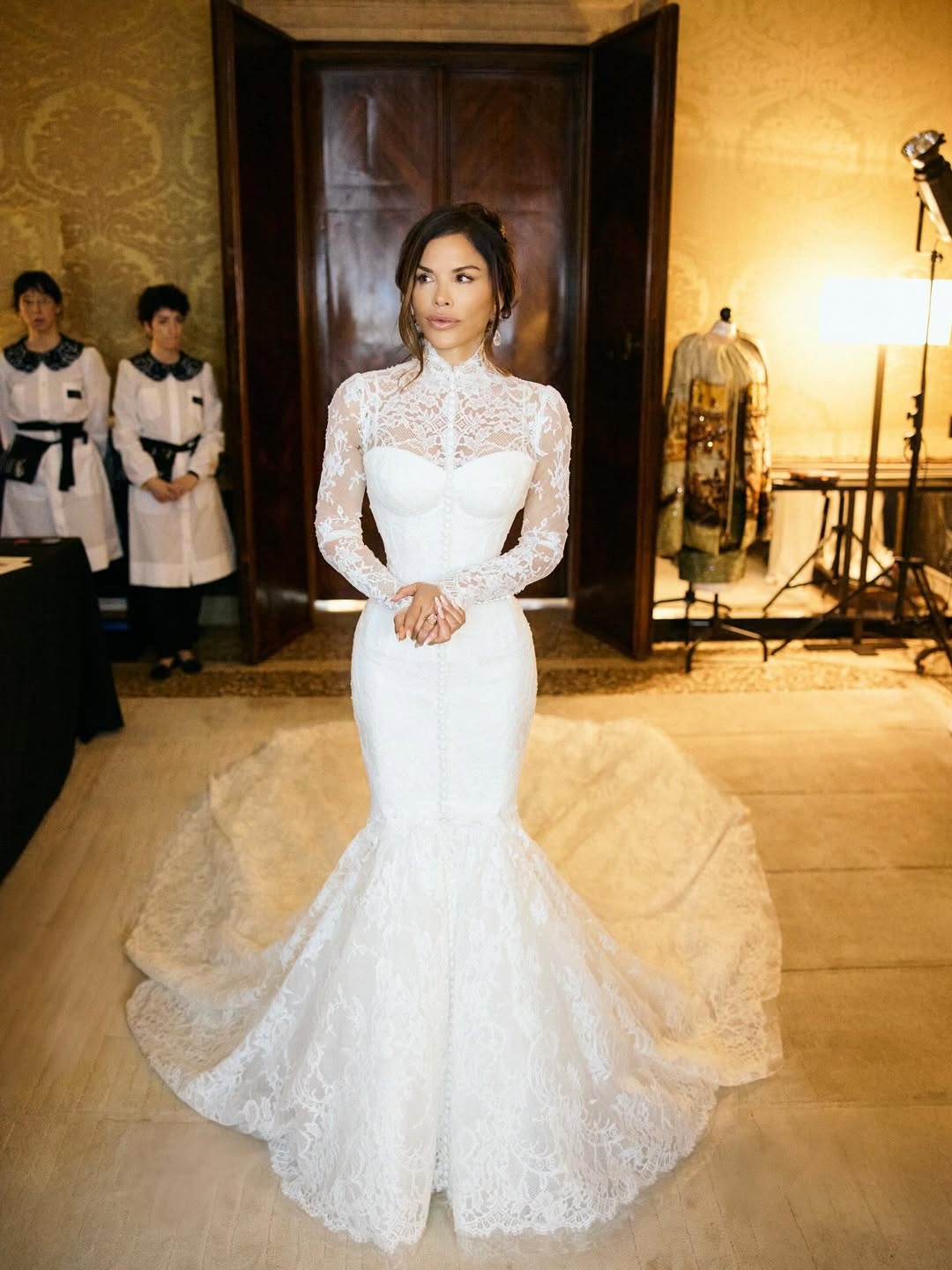 Not_just_a_gown_a_piece_of_poetry.Thank_you_dolcegabbana_for_the_magic_you_made..jpg