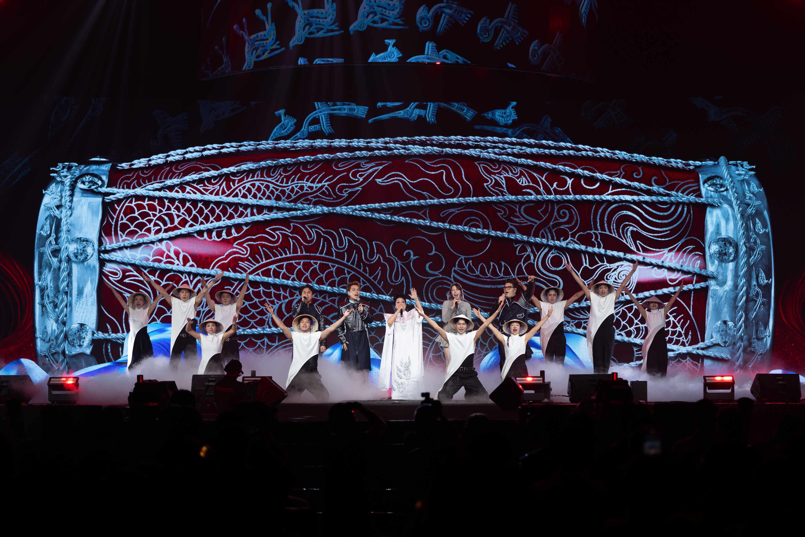 Con Co Day,  TikToker,  Ngoc Kem,  Ngoc Thiep,  Mai Huong,  TikTok Awards,  TikTok Awards 2025 anh 11