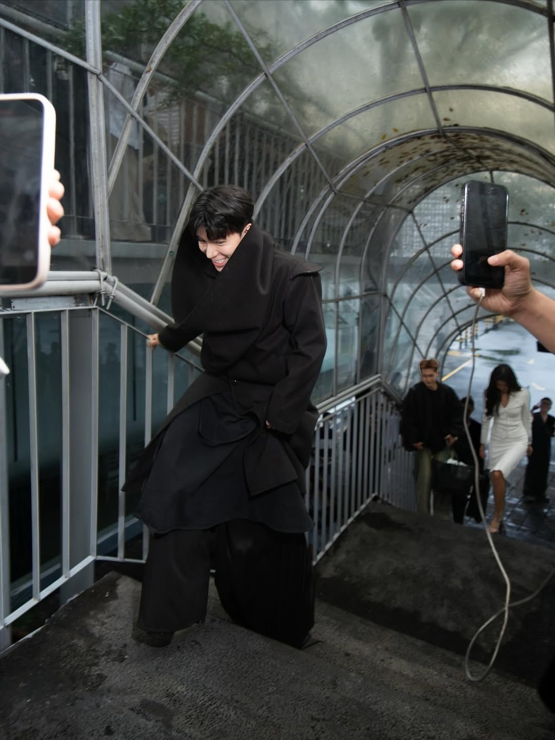 Newsfeed Rate, Thanh Thanh Huyền, Cố Hữu Vi, Châu Bùi, bạn gái Binz, Binz Châu Bùi, Call Me Duy, Tín Nguyễn ảnh 7 Newsfeed Rate, Thanh Thanh Huyen, Co Huu Vi, Chau Bui, ban gai Binz, Binz Chau Bui, Call Me Duy, Tin Nguyen anh 7