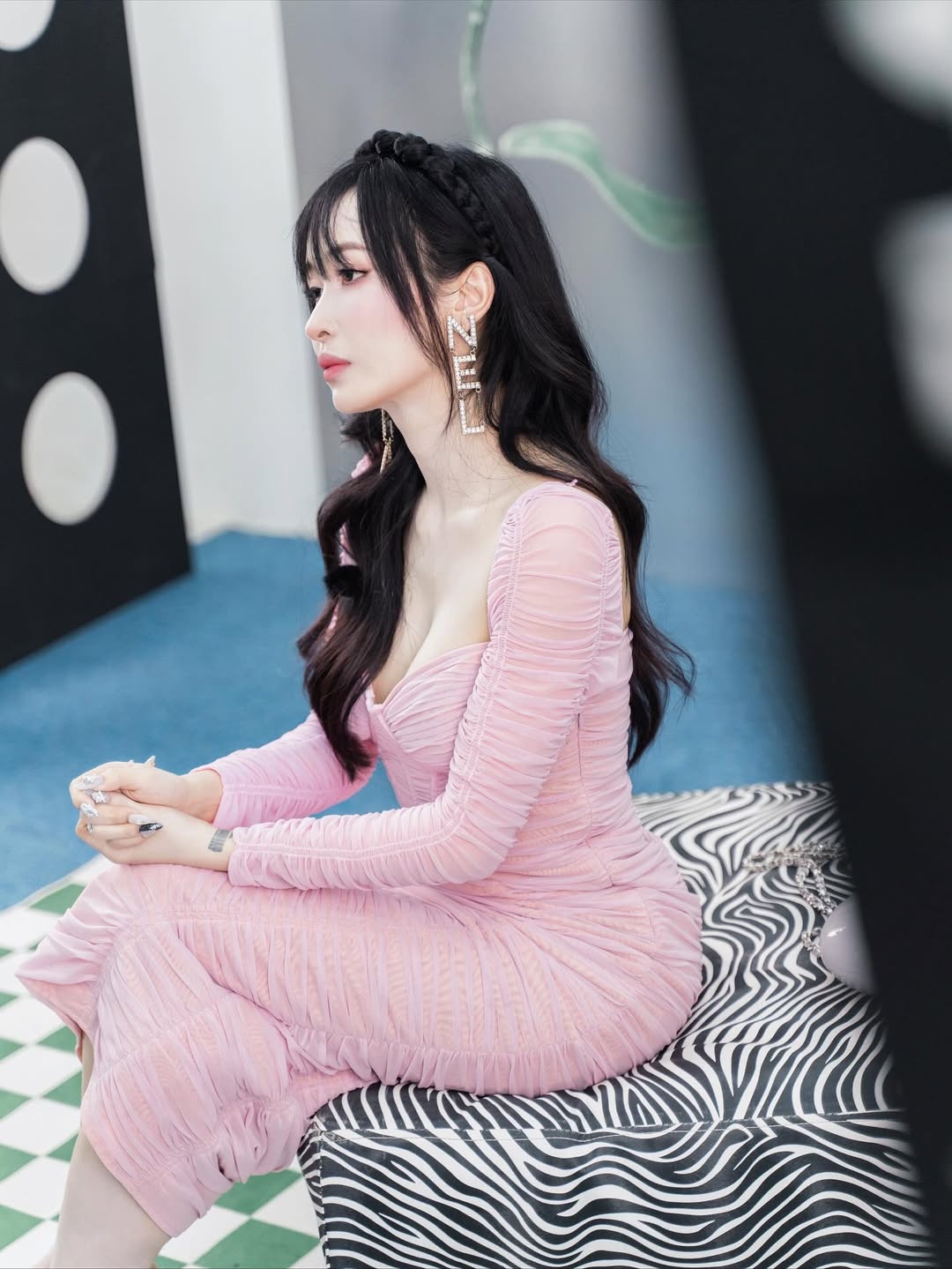 Newsfeed Rate,  Harry Nista,  Doan Hai My,  Doan Van Hau,  vo Doan Van Hau,  Xoai Non,  Mina Pham,  vo Minh Nhua,  dai gia Minh Nhua,  Quynh Thi anh 8