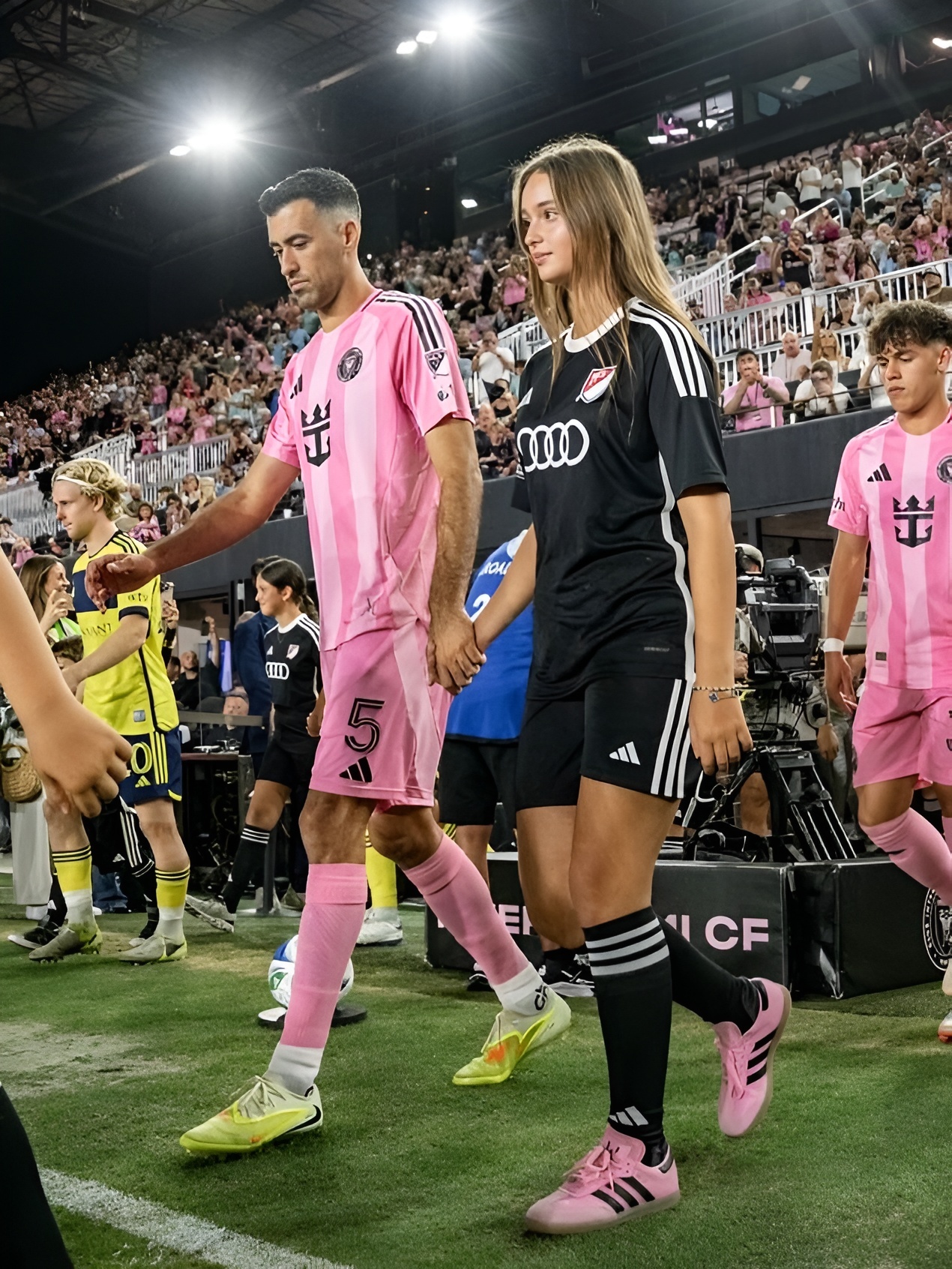 Tong thong My,  Donald Trump,  Nha Trang,  cong chua Nha Trang,  Ivanka Trump,  chau ngoai Donald Trump,  con gai Ivanka Trump,  Arabella Rose Kushner,  Theodore James anh 1