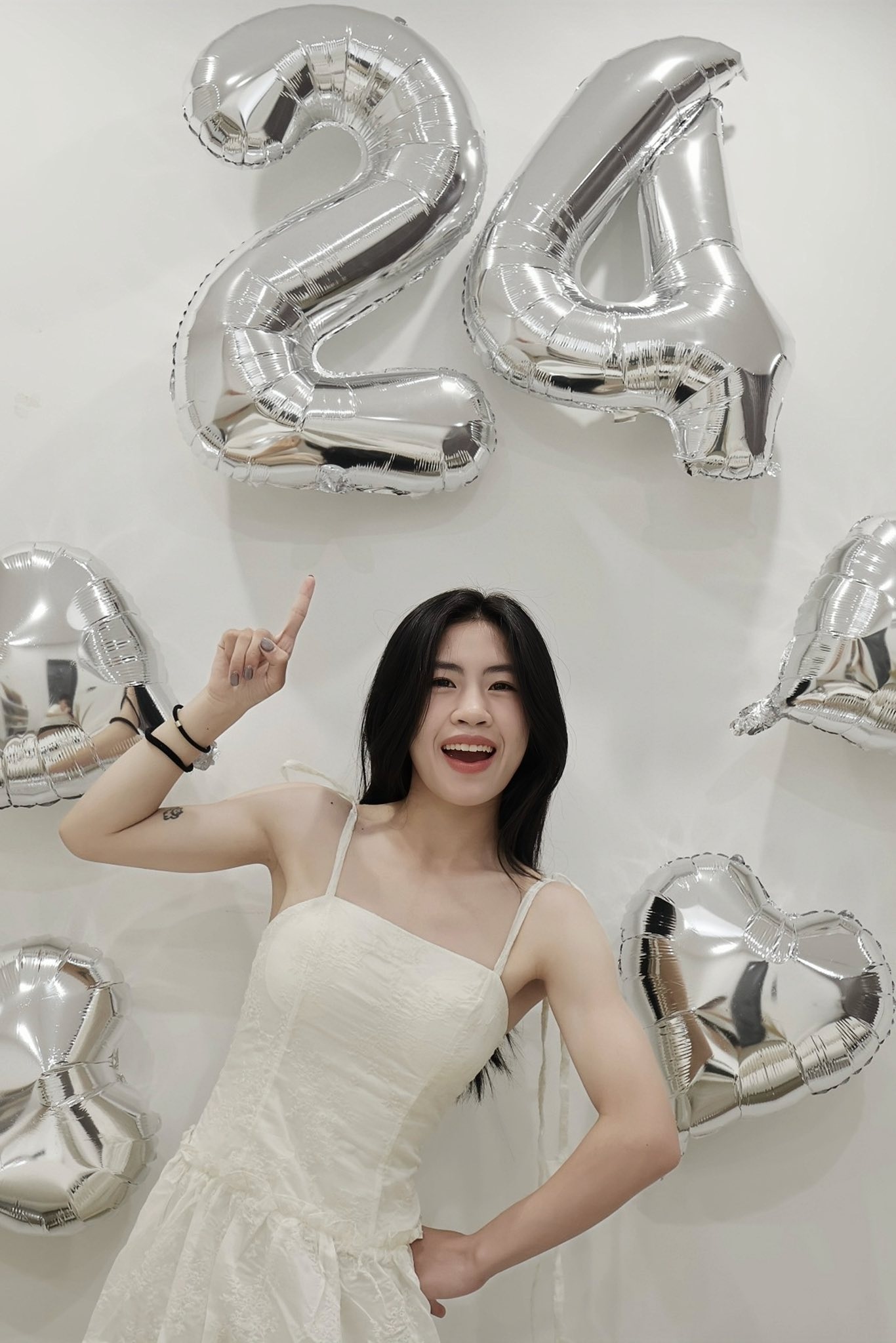 Thanh Nha,  hot girl bong da,  hot girl the thao,  Tran Hai Linh anh 3