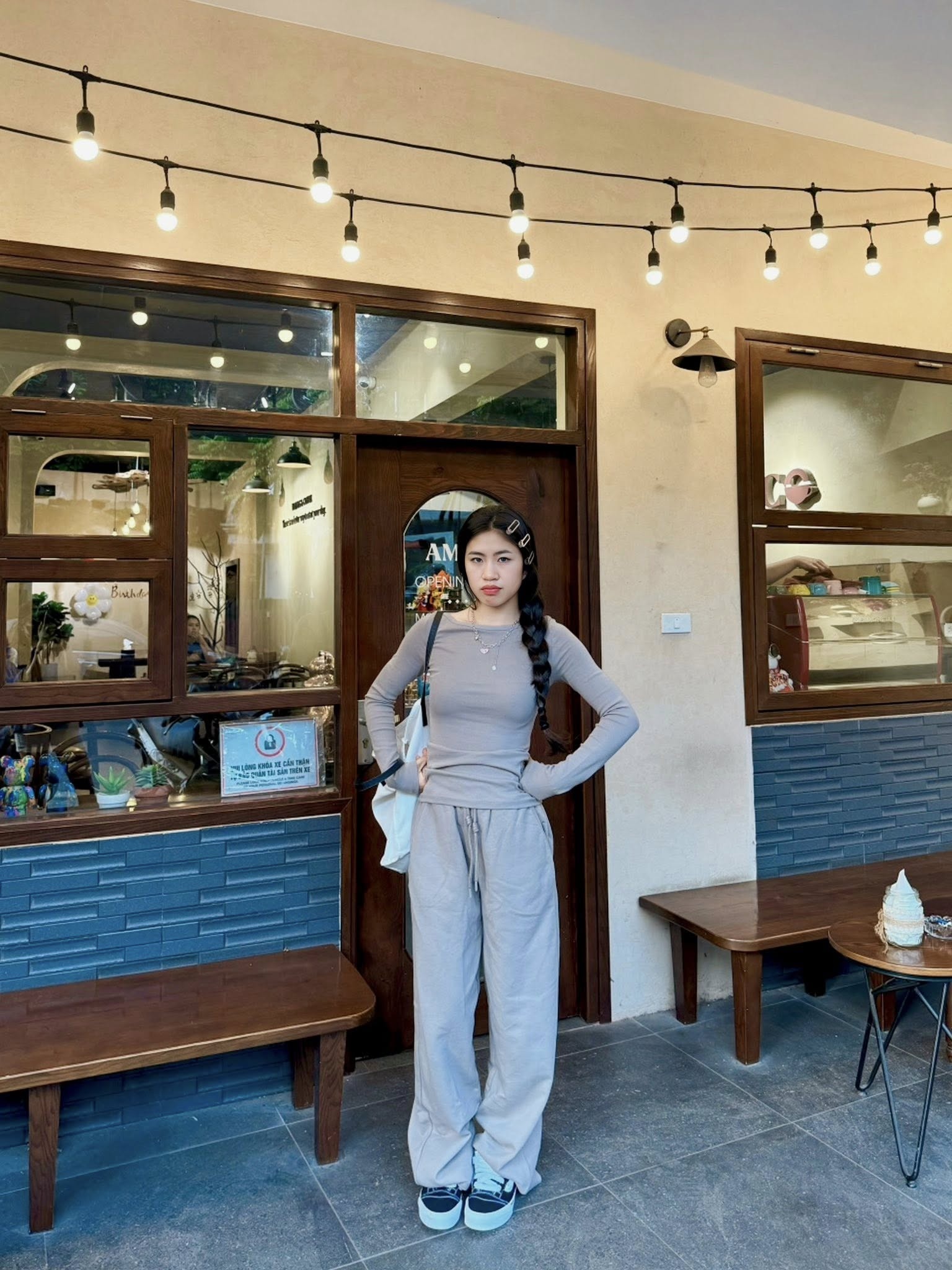 Thanh Nha,  hot girl bong da,  hot girl the thao,  Tran Hai Linh anh 9