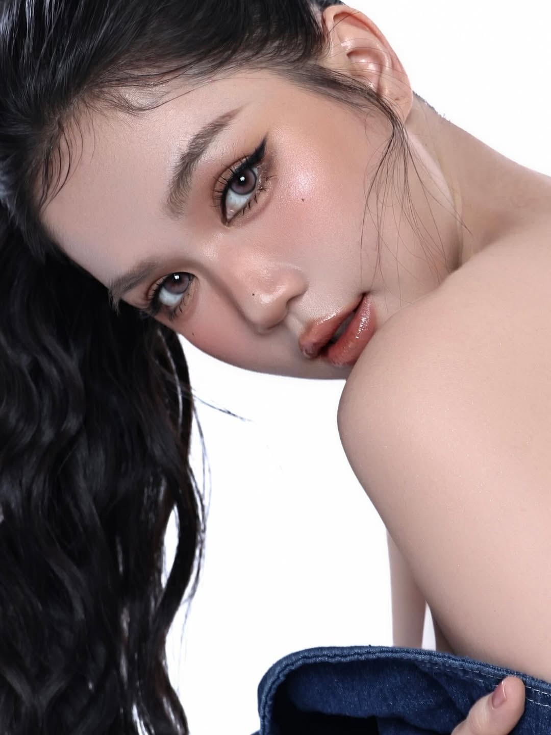 Ngọc Trinh, bán khỏa thân, quyến rũ, Hailey Bieber, Kendall Jenner, Jennie ảnh 2 Ngoc Trinh, ban khoa than, quyen ru, Hailey Bieber, Kendall Jenner, Jennie anh 2