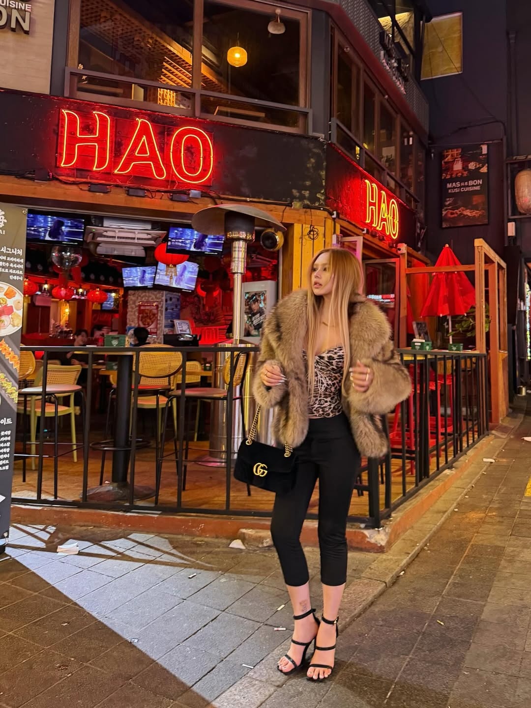 Xoai Non,  Newsfeed Rate,  Linh Chi,  Co Kim Ngan,  May Chi,  thoi trang anh 6