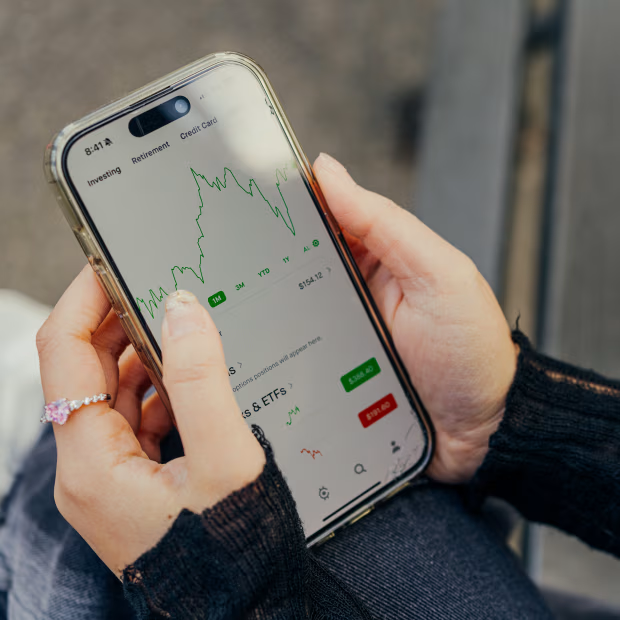 chung khoan,  giao dich anh 2