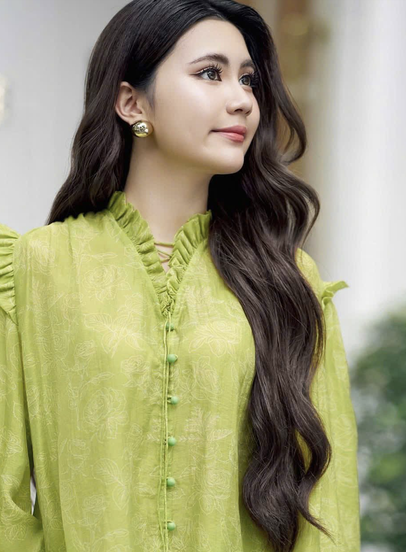 Hàn Hằng, Tiên Nguyễn, Khánh Linh, Châu Bùi, Hạt Dẻ, Quyền Linh ảnh 9 Han Hang, Tien Nguyen, Khanh Linh, Chau Bui, Hat De, Quyen Linh anh 9