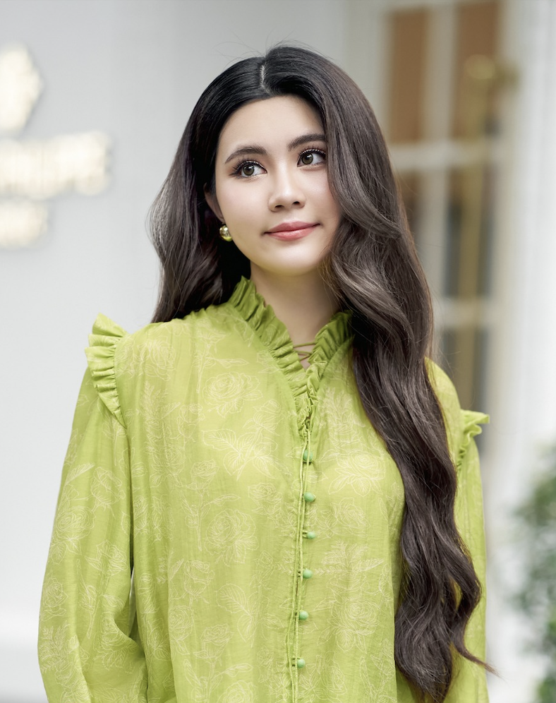 Hàn Hằng, Tiên Nguyễn, Khánh Linh, Châu Bùi, Hạt Dẻ, Quyền Linh ảnh 10 Han Hang, Tien Nguyen, Khanh Linh, Chau Bui, Hat De, Quyen Linh anh 10