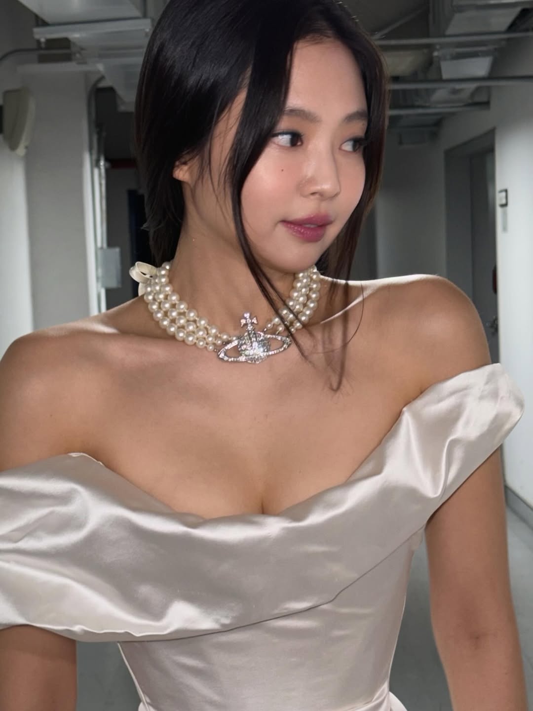 vai,  Kylie Jenner,  Kendall Jenner anh 2