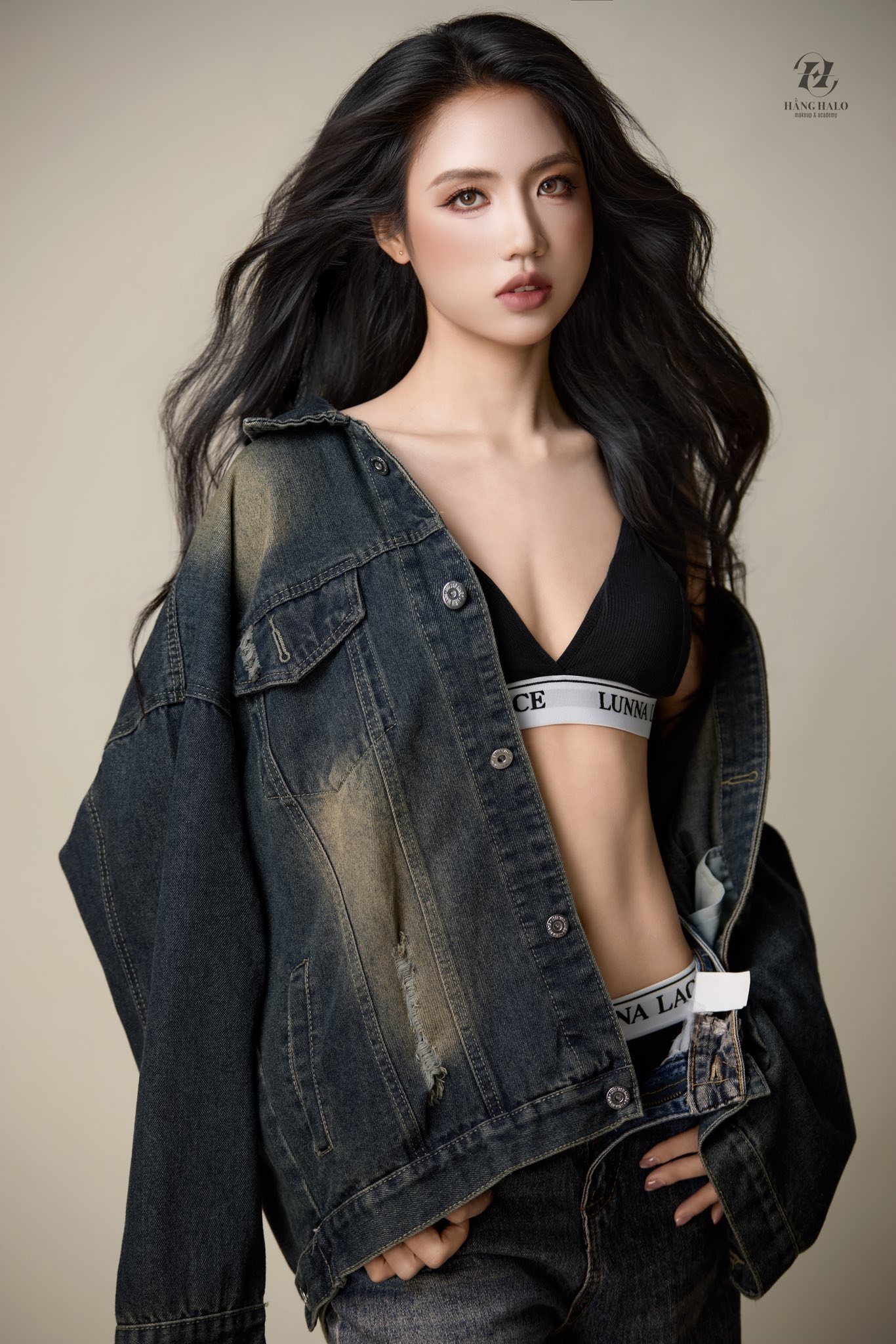 Trần Thị Duyên, Newsfeed Rate, Linh Ngọc Đàm, Thanh Thanh Huyền, Tăng Mỹ Hàn ảnh 6 Tran Thi Duyen, Newsfeed Rate, Linh Ngoc Dam, Thanh Thanh Huyen, Tang My Han anh 6