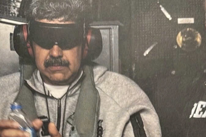 Nike huong loi tu vu bat giu Tong thong Venezuela hinh anh