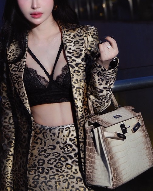 Minh Nhua,  dai gia,  vo dai gia anh 6