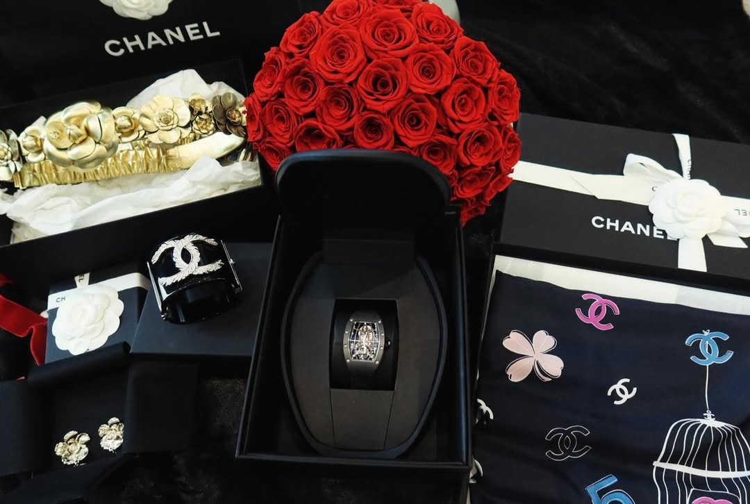 Minh Nhua,  dai gia,  vo dai gia anh 2