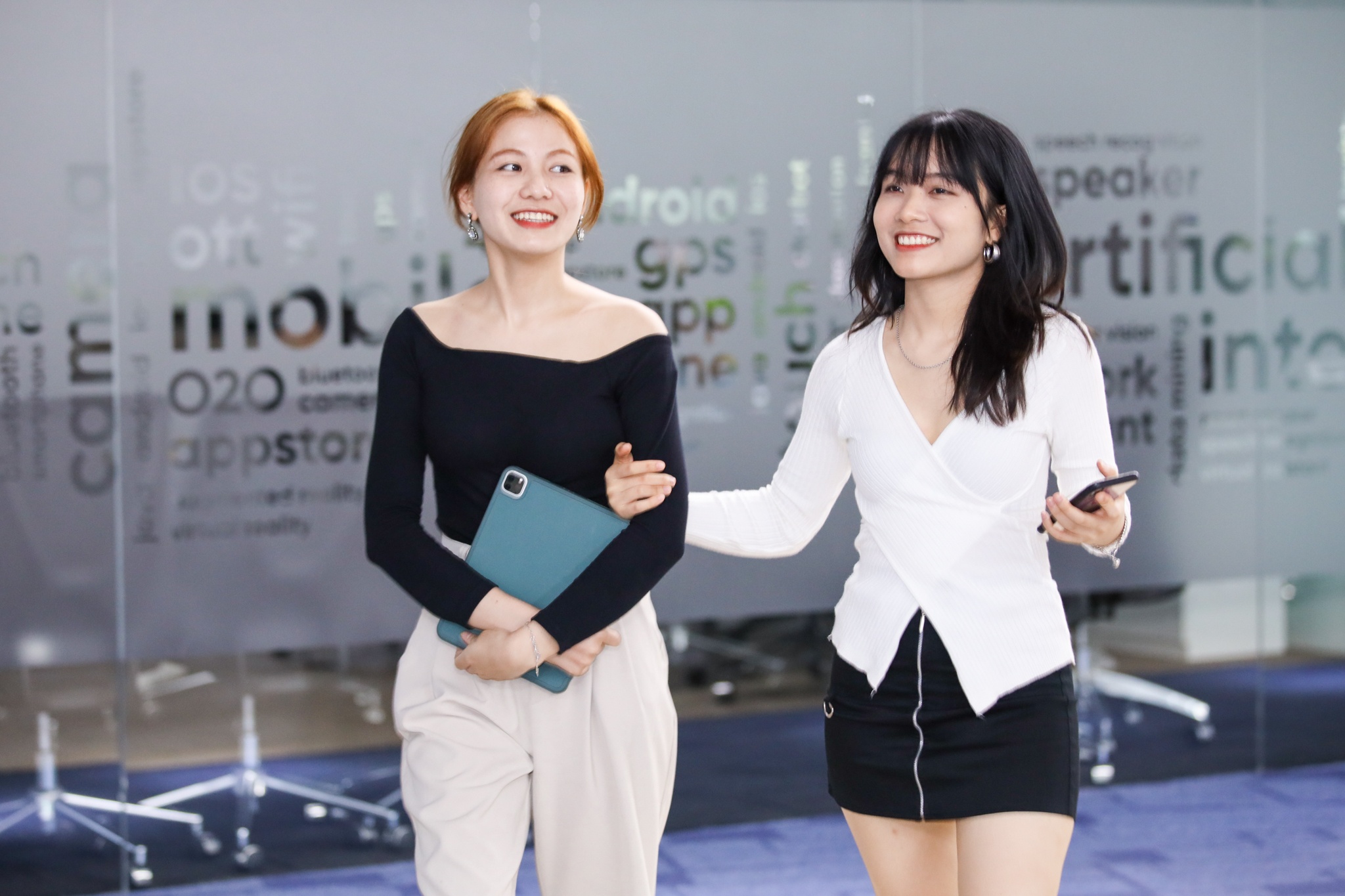 Tet,  thuong Tet,  dau tu,  mua sam,  Tet Binh Ngo 2026 anh 1