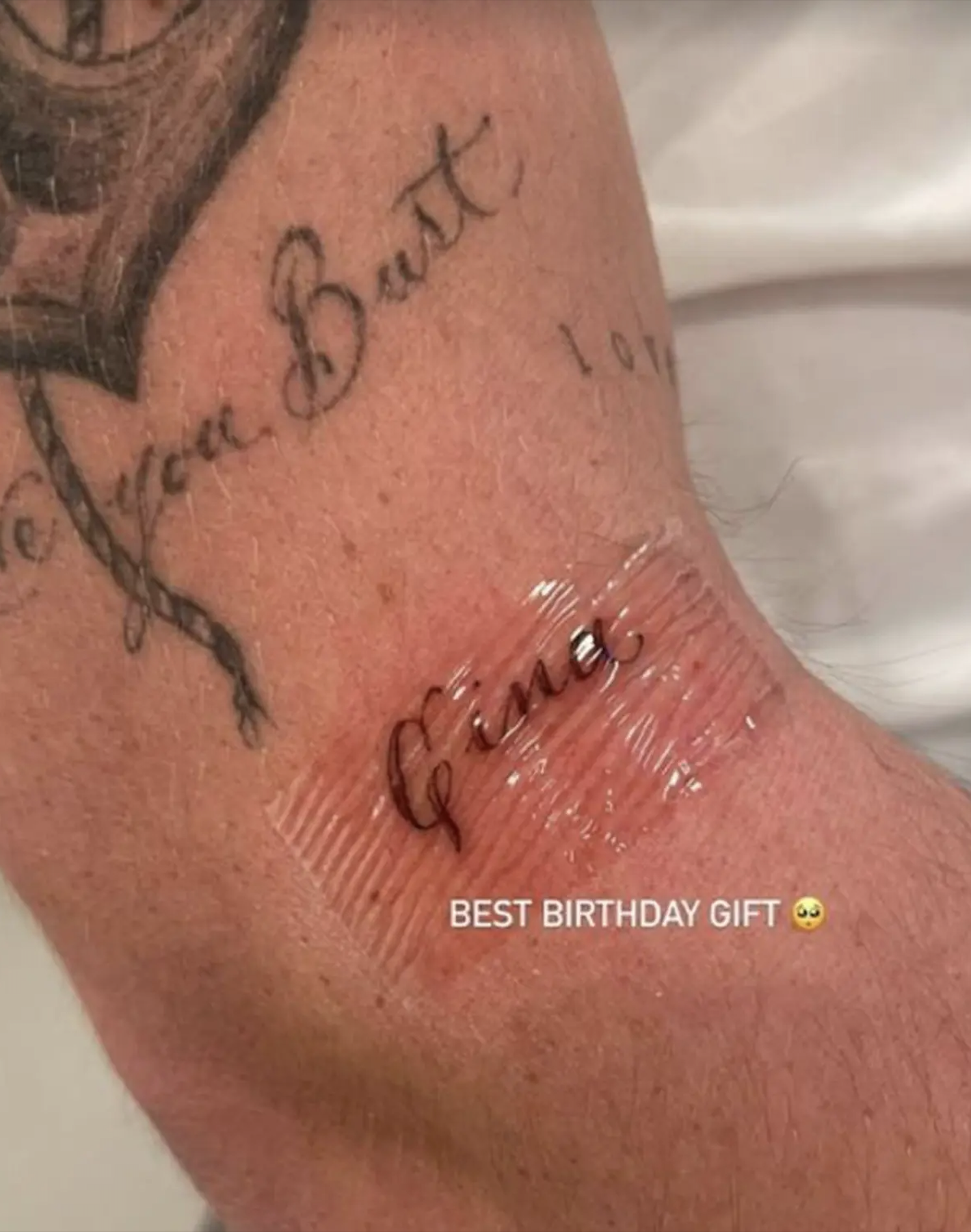 xam,  Beckham,  Nicola Peltz,  hinh xam anh 15