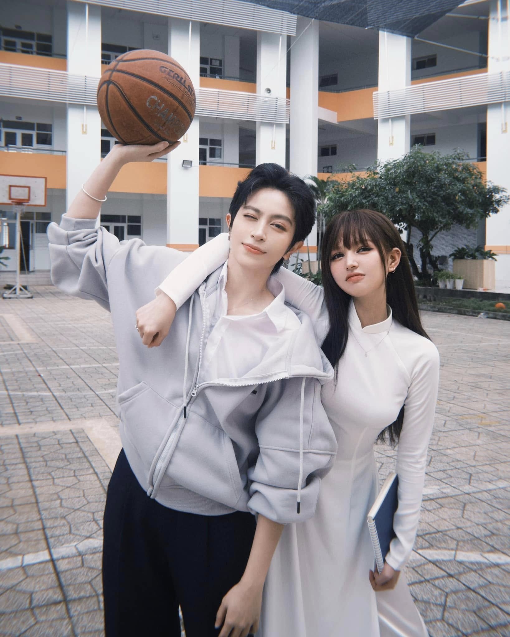 hôn, ly hôn, hôn nhân, kết hôn, dâu hào môn, Duy Nhỏ, Xemesis, cưới ảnh 4 hon, ly hon, hon nhan, ket hon, dau hao mon, Duy Nho, Xemesis, cuoi anh 4