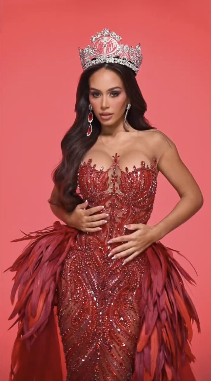 hoa hau,  NTK,  Maria Cepero,  NTK Viet anh 1