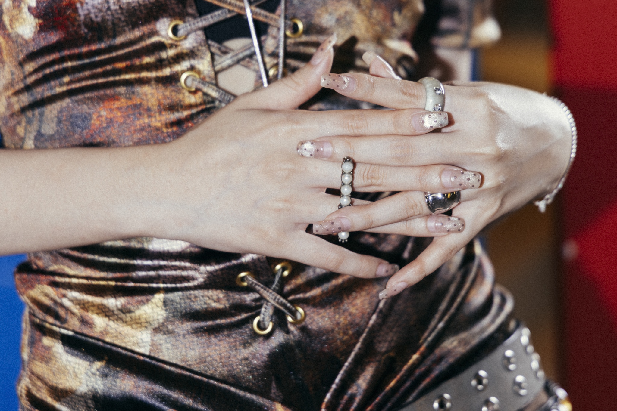 Mai Huong,  2026,  toi,  vai dien anh 13