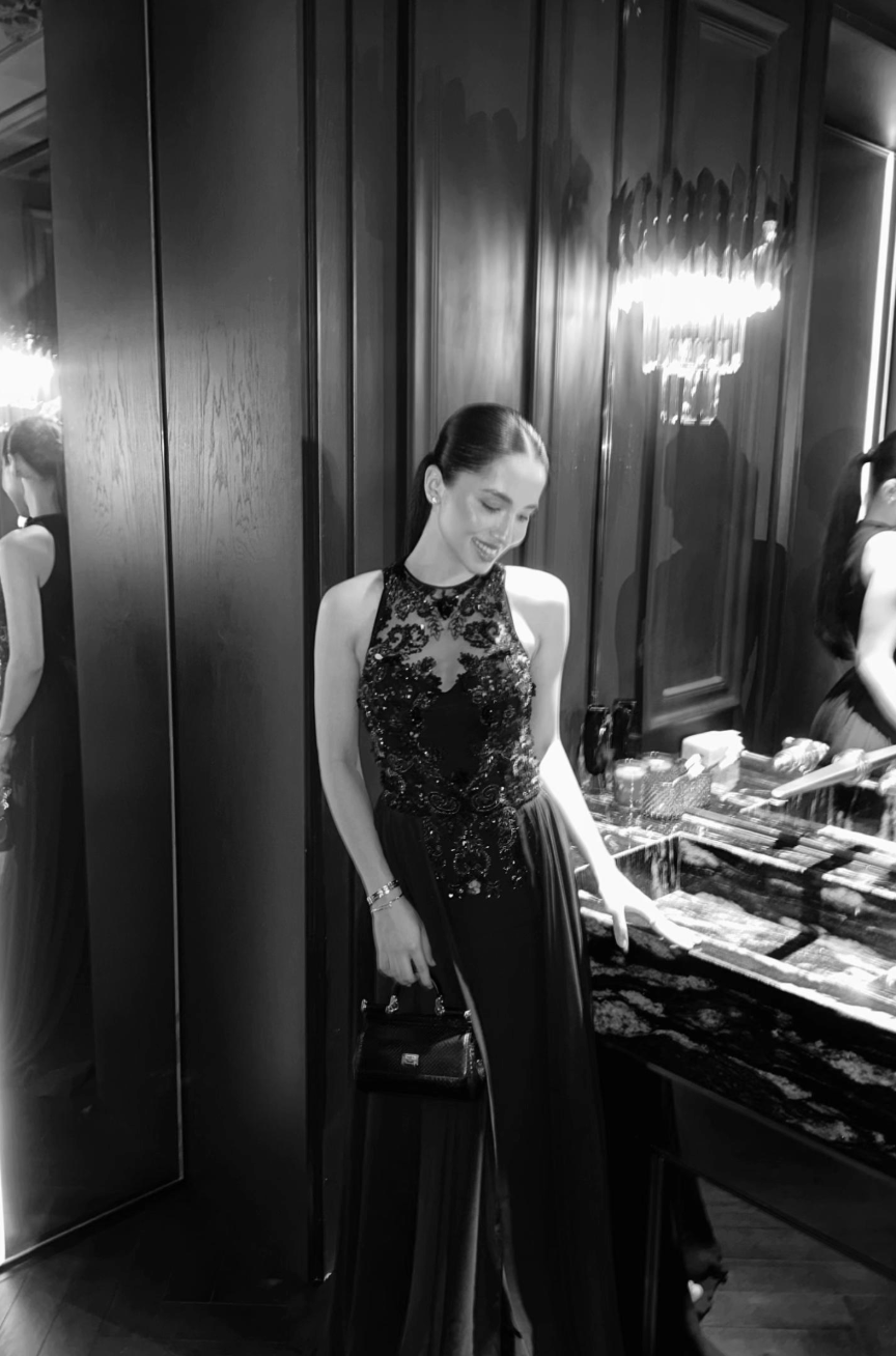 Nguyen,  Marie Tram Anh,  Hieu Nguyen anh 7