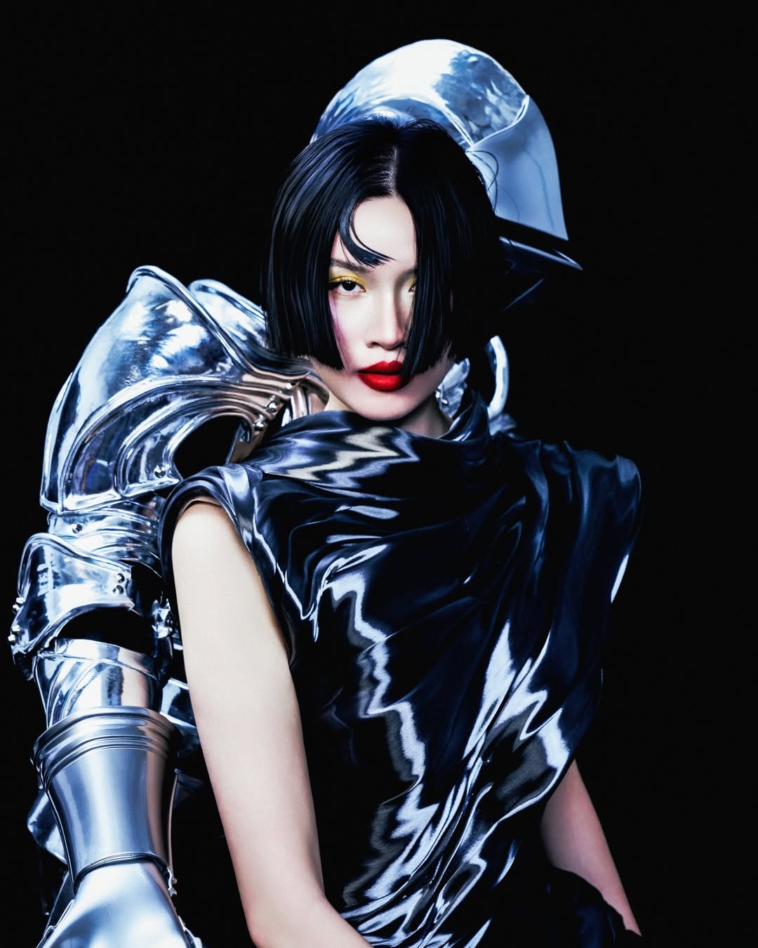 bikini,  Van Thanh,  Bich Hanh,  Thanh Thanh Huyen,  Van Tiny,  Call Me Duy,  Uyen An,  Tran Thanh anh 1