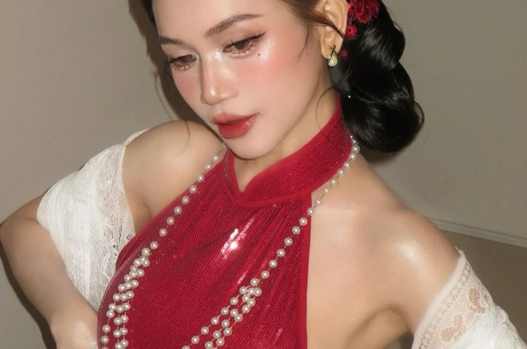 'Ao dai' co yem gia nhap duong dua Tet 2026 hinh anh