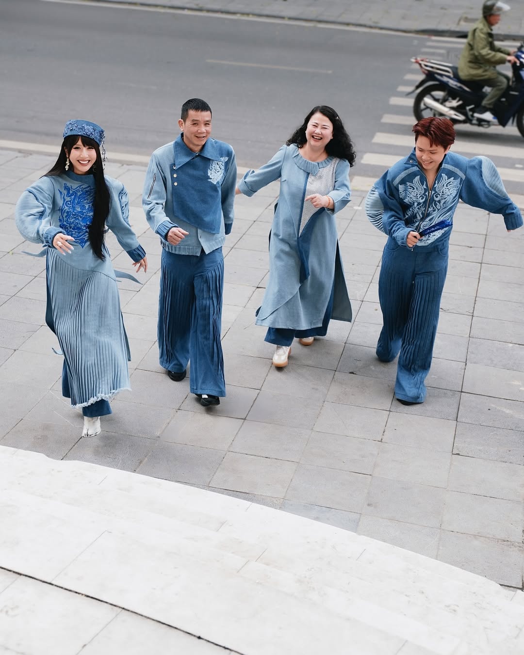 áo dài, Hương Liên, Chu Thanh Huyền, Quang Hải, Quỳnh Anh Shyn, Xuân Son, Hàn Hằng ảnh 8 ao dai, Huong Lien, Chu Thanh Huyen, Quang Hai, Quynh Anh Shyn, Xuan Son, Han Hang anh 8